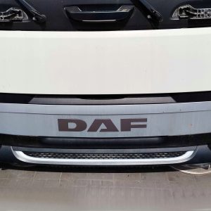 ATRAPA GÓRNA MASKA DAF XF 106