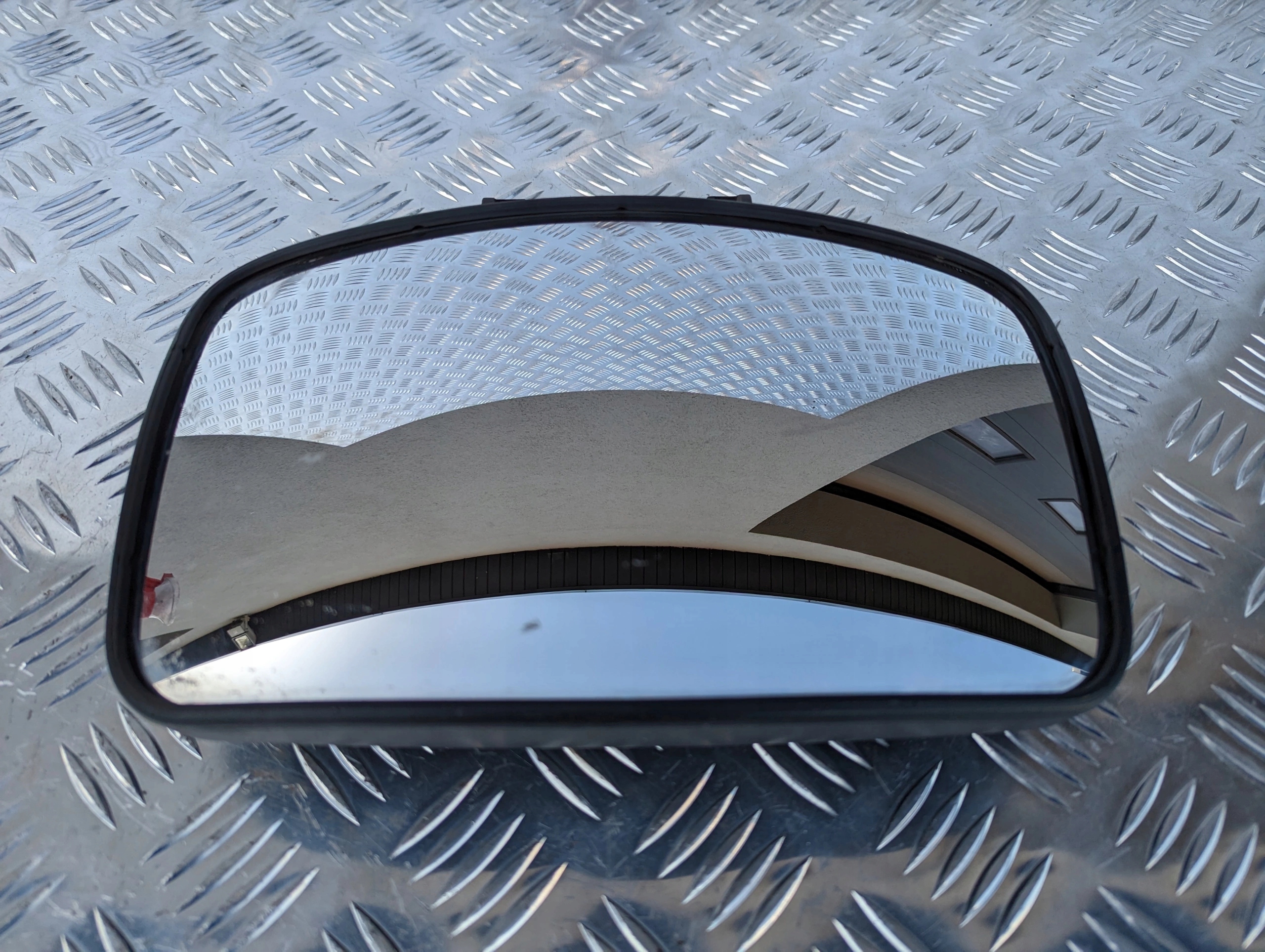 LUSTERKO KRAWĘŻNIKOWE SCANIA R - obrazek 4