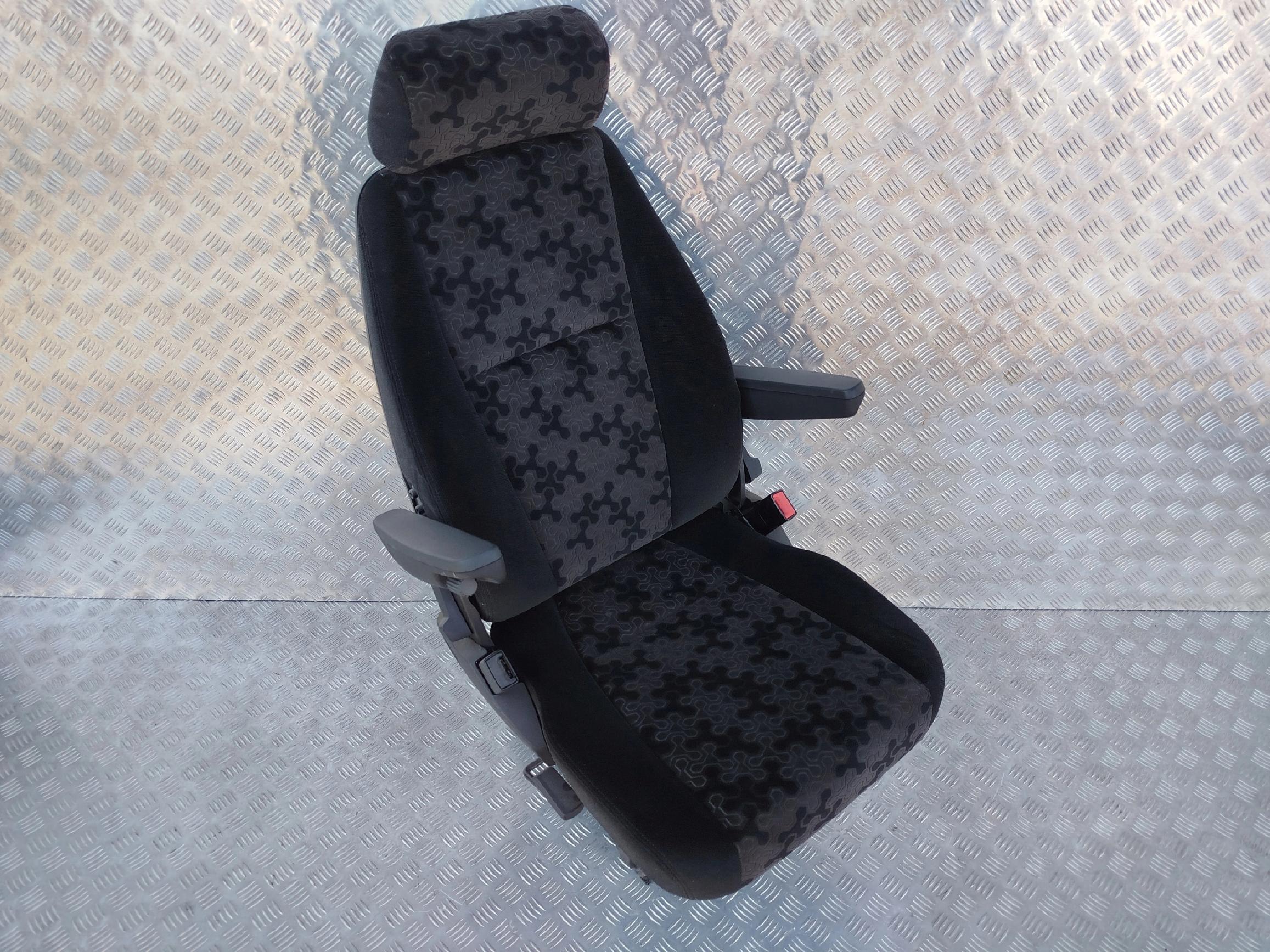 FOTEL PASAŻERA SZTYWNY SCANIA NTG - obrazek 2