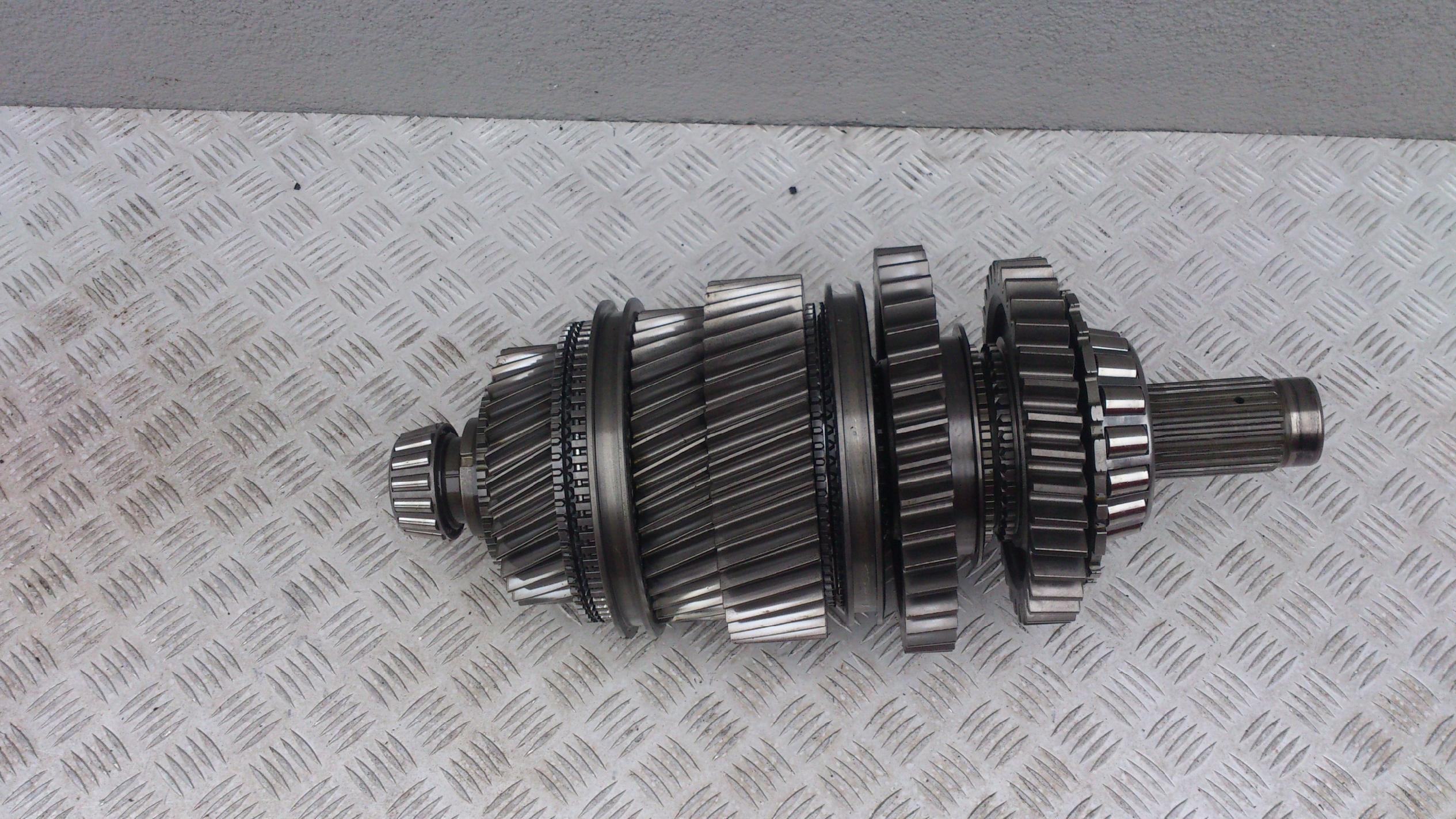 WAŁEK GÓRNY SKRZYNIA BIEGÓW GRSO 905 SCANIA