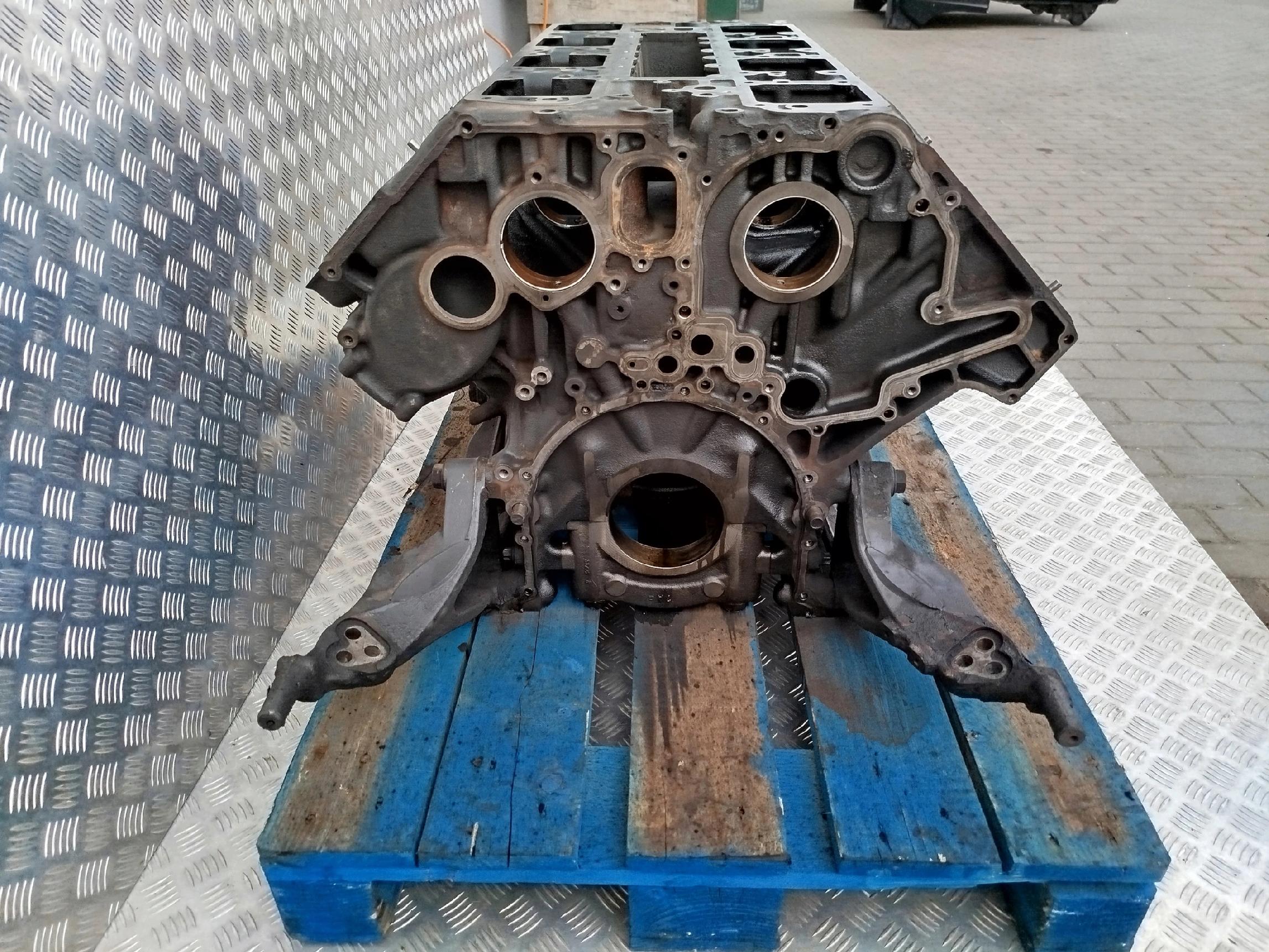 BLOK SILNIKA SCANIA V 520 580 EURO 6 - obrazek 5