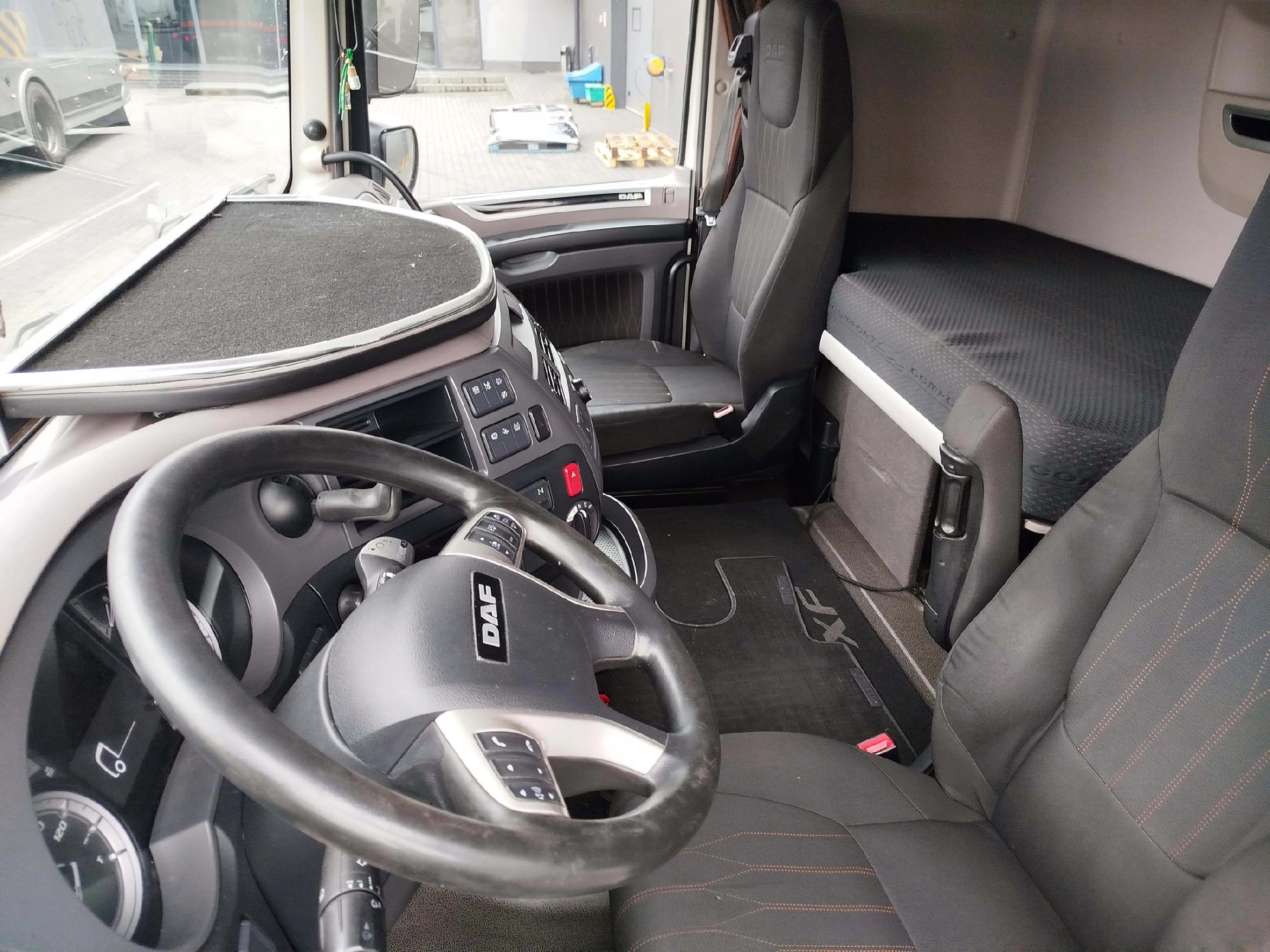KABINA DAF XF 106 LIFT 2020 ROK - obrazek 8