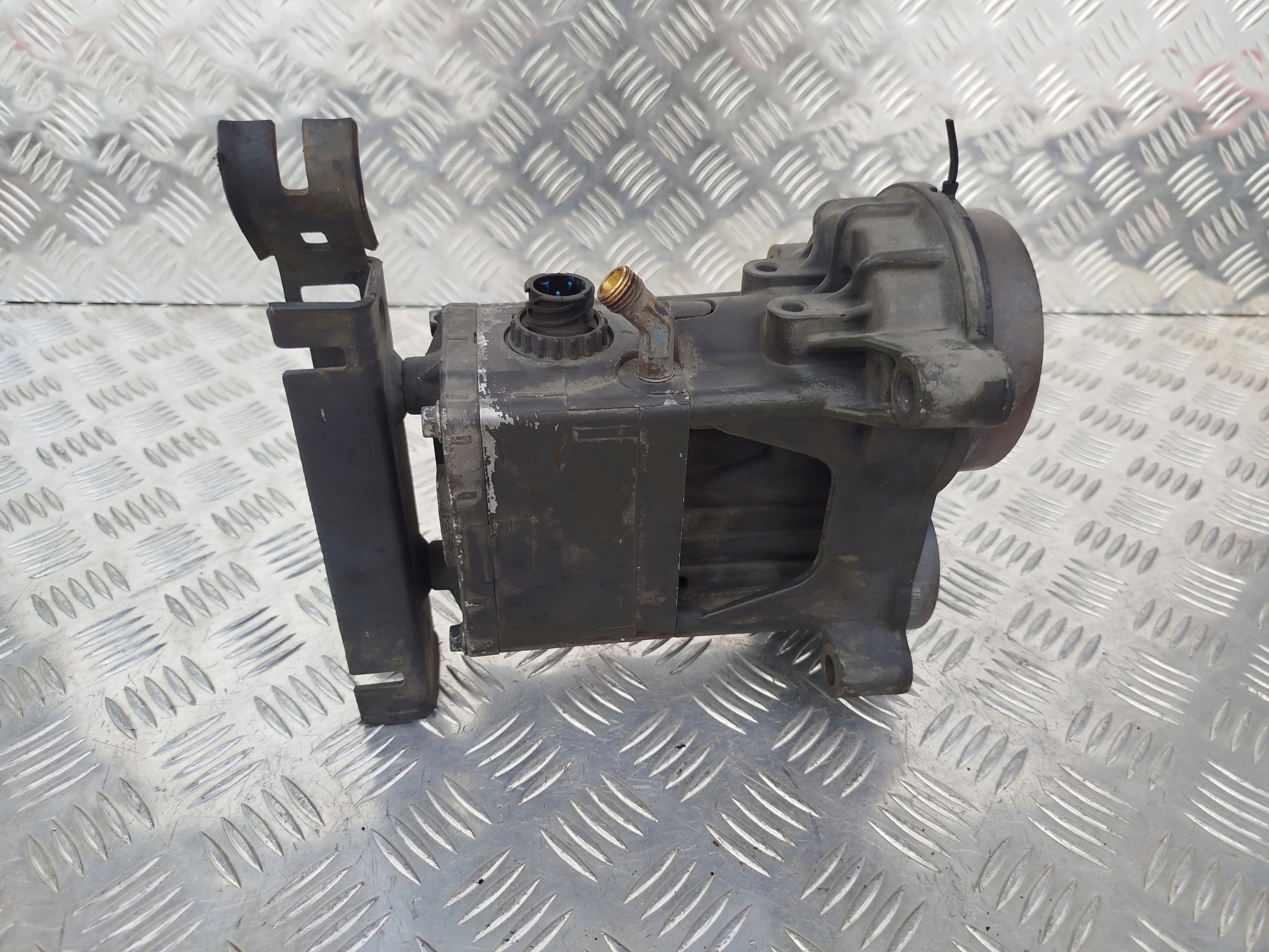 ZAWÓR CEWKI SKRZYNI BIEGÓW LORNETKA MANUAL SCANIA - obrazek 4