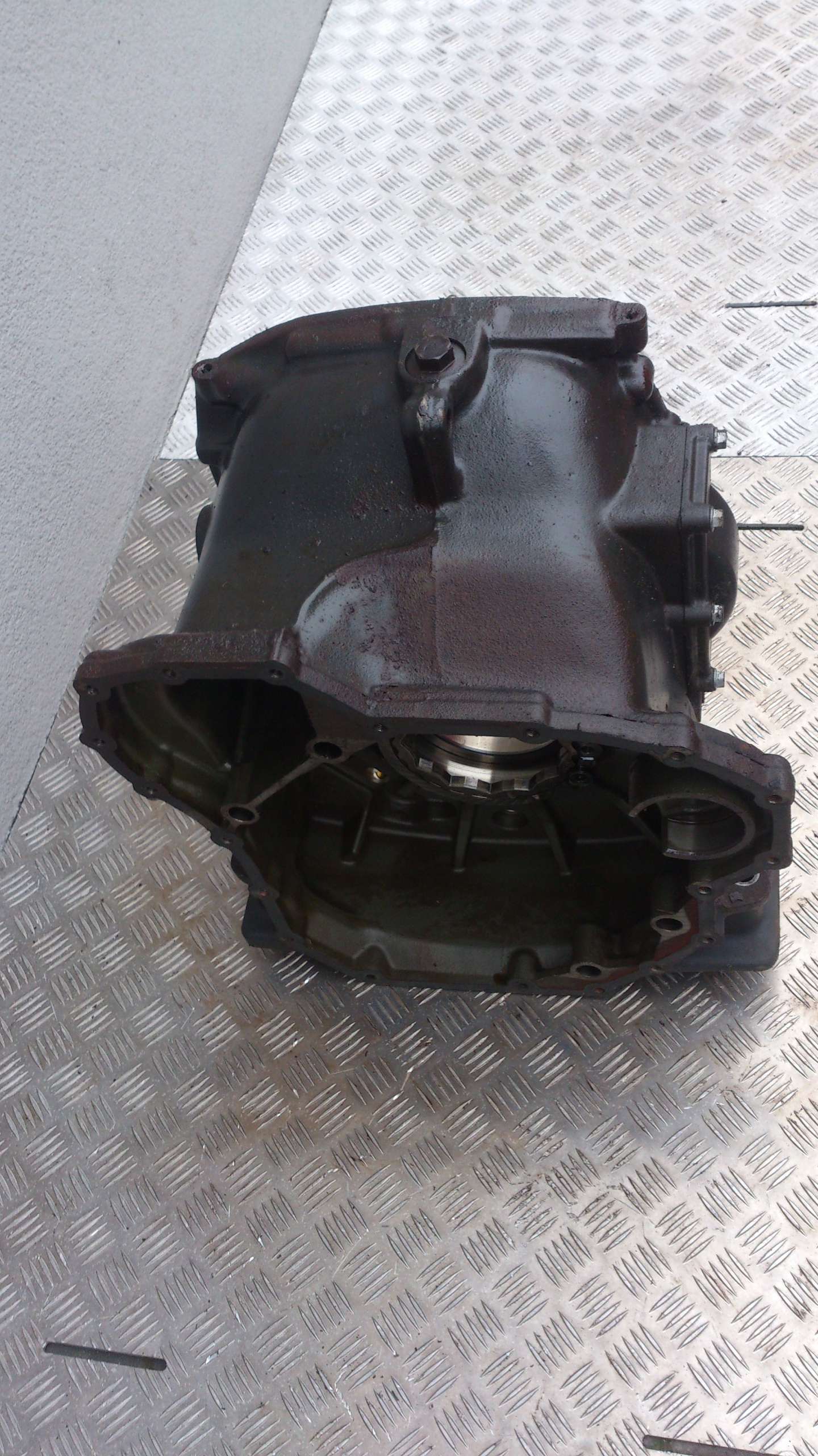 OBUDOWA SKRZYNI BIEGÓW ŚRODKOWA SCANIA R GRS 895 - obrazek 5