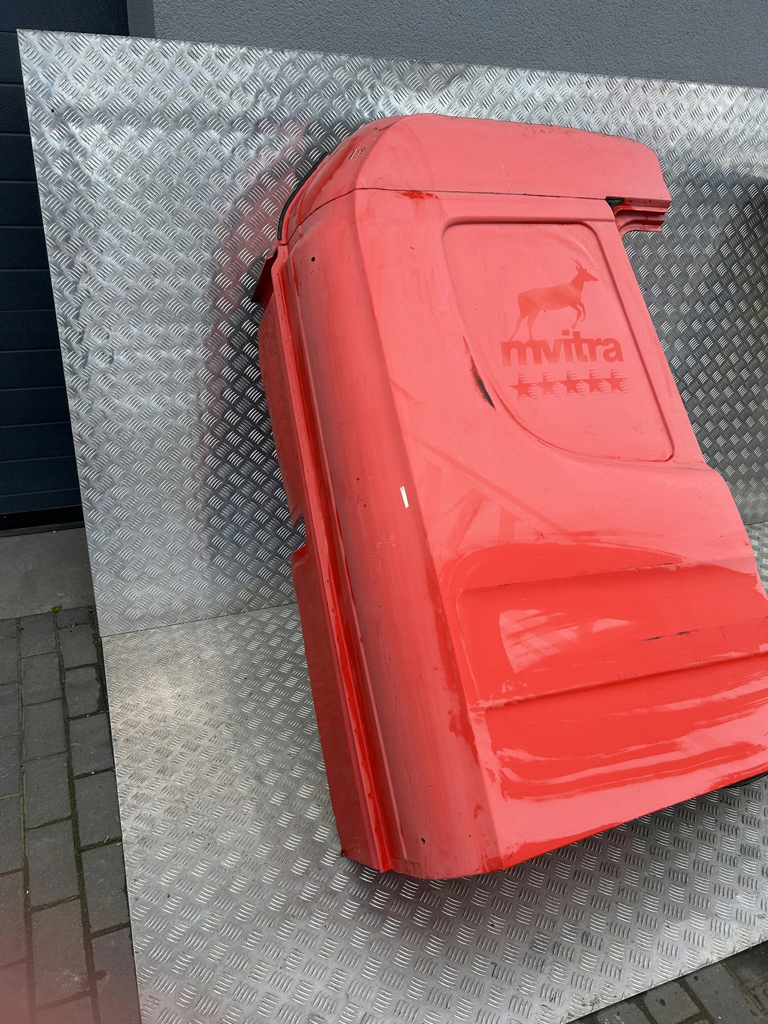 ĆWIARTKA KABINY SCANIA CR19 - obrazek 3