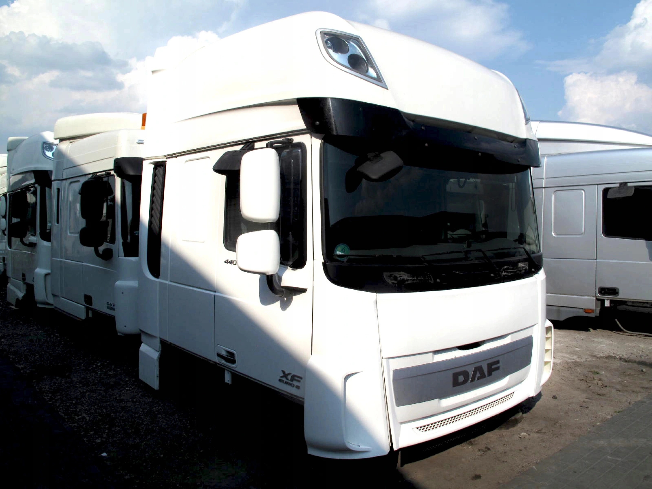 KABINA DAF XF 106 EURO 6 SSC 440 AUTOMAT - obrazek 2