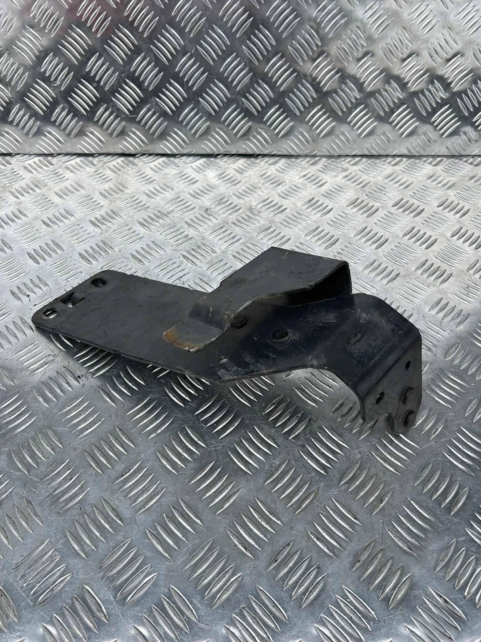 WSPORNIK NAROŻNIKA ZDERZAKA SCANIA NTG NOWY MODEL - obrazek 3