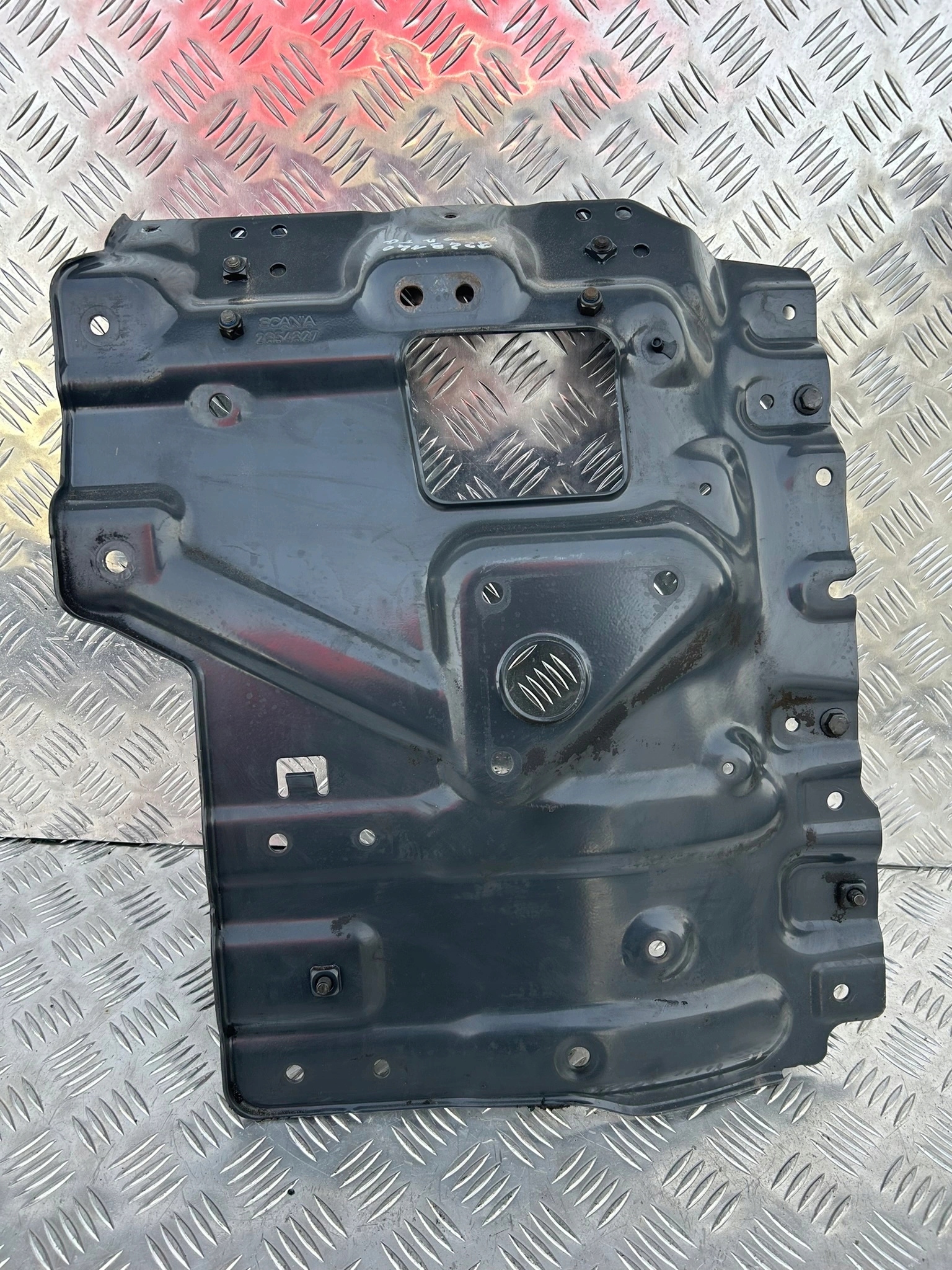 BLACHA WSPORNIK SCANIA NTG NOWY MODEL