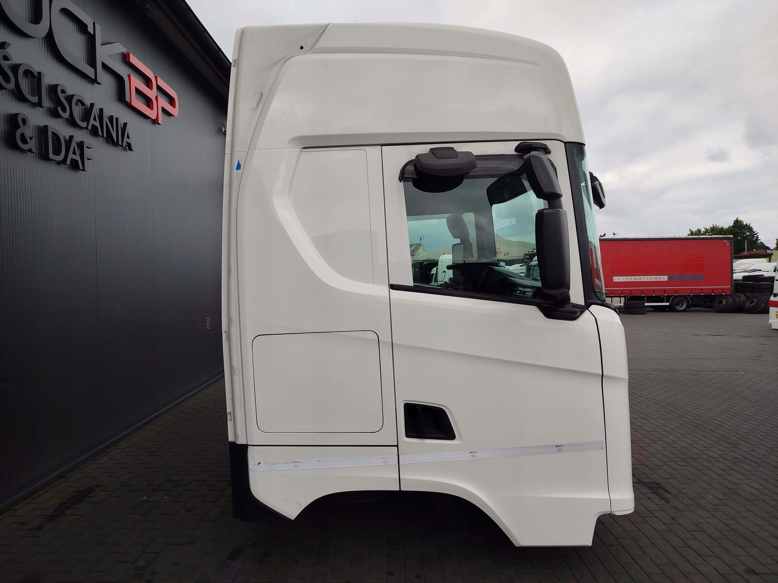 KABINA SCANIA S NTG - obrazek 3