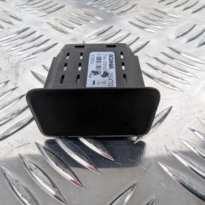 PANEL ZAŚLEPKA PRZYCISKU KOKPITU SCANIA NTG