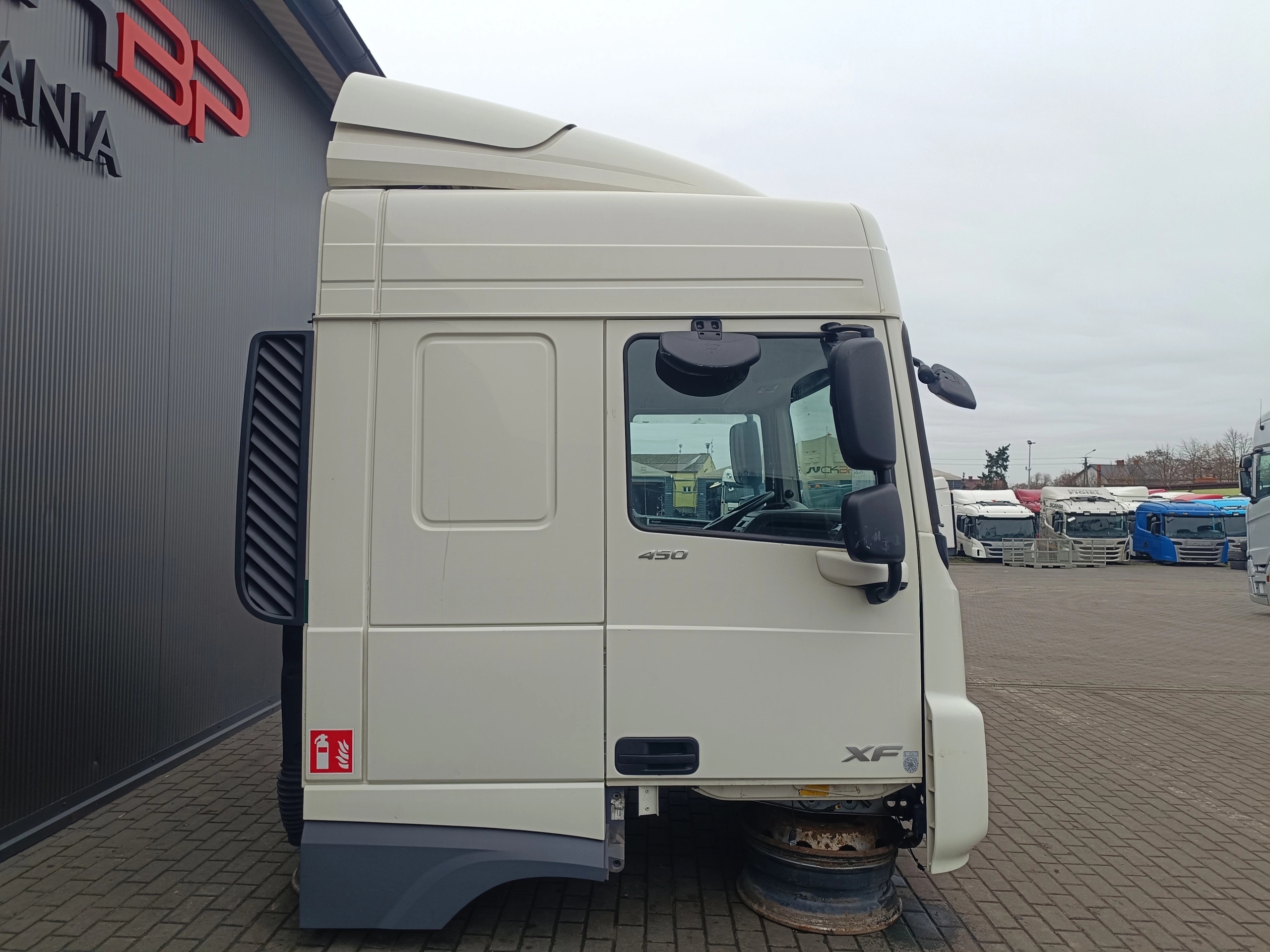 KABINA DAF XF 106 480 SC SPACE CAB LIFT - obrazek 3