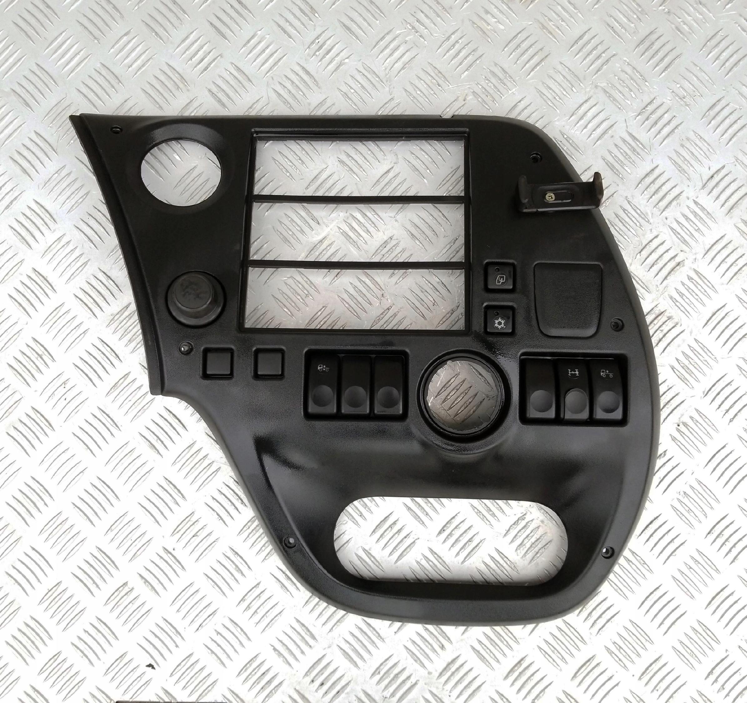 PANEL KOKPITU RADIA DAF XF 105 - obrazek 3