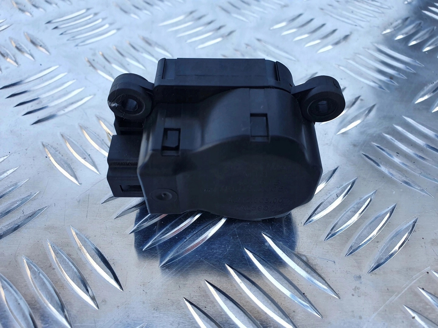 SILNICZEK RECYLKULACJI KLAP NAWIEWU SCANIA R - obrazek 3