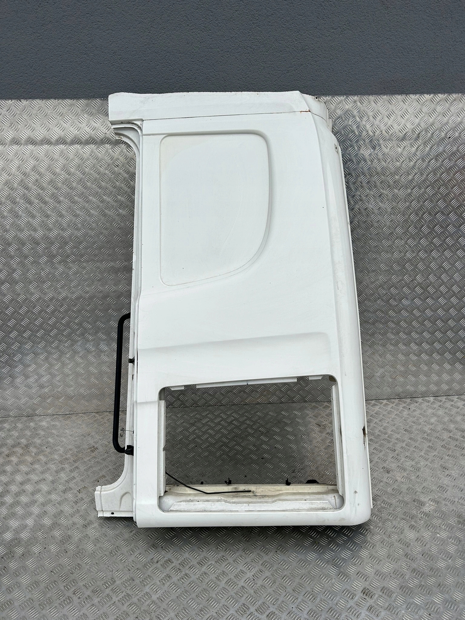 ĆWIARTKA KABINY SCANIA CP19