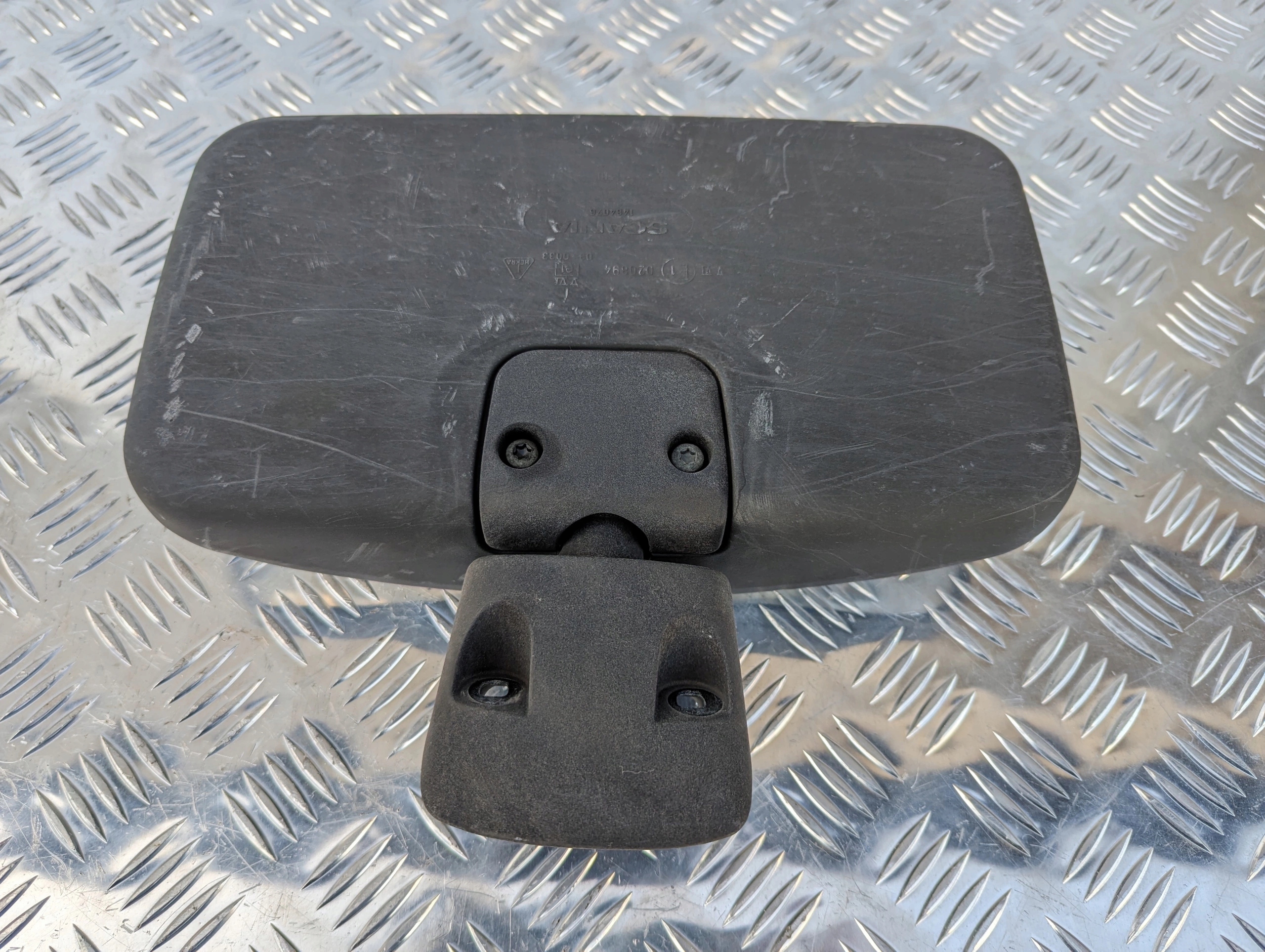 LUSTERKO KRAWĘŻNIKOWE SCANIA 4 I R - obrazek 3