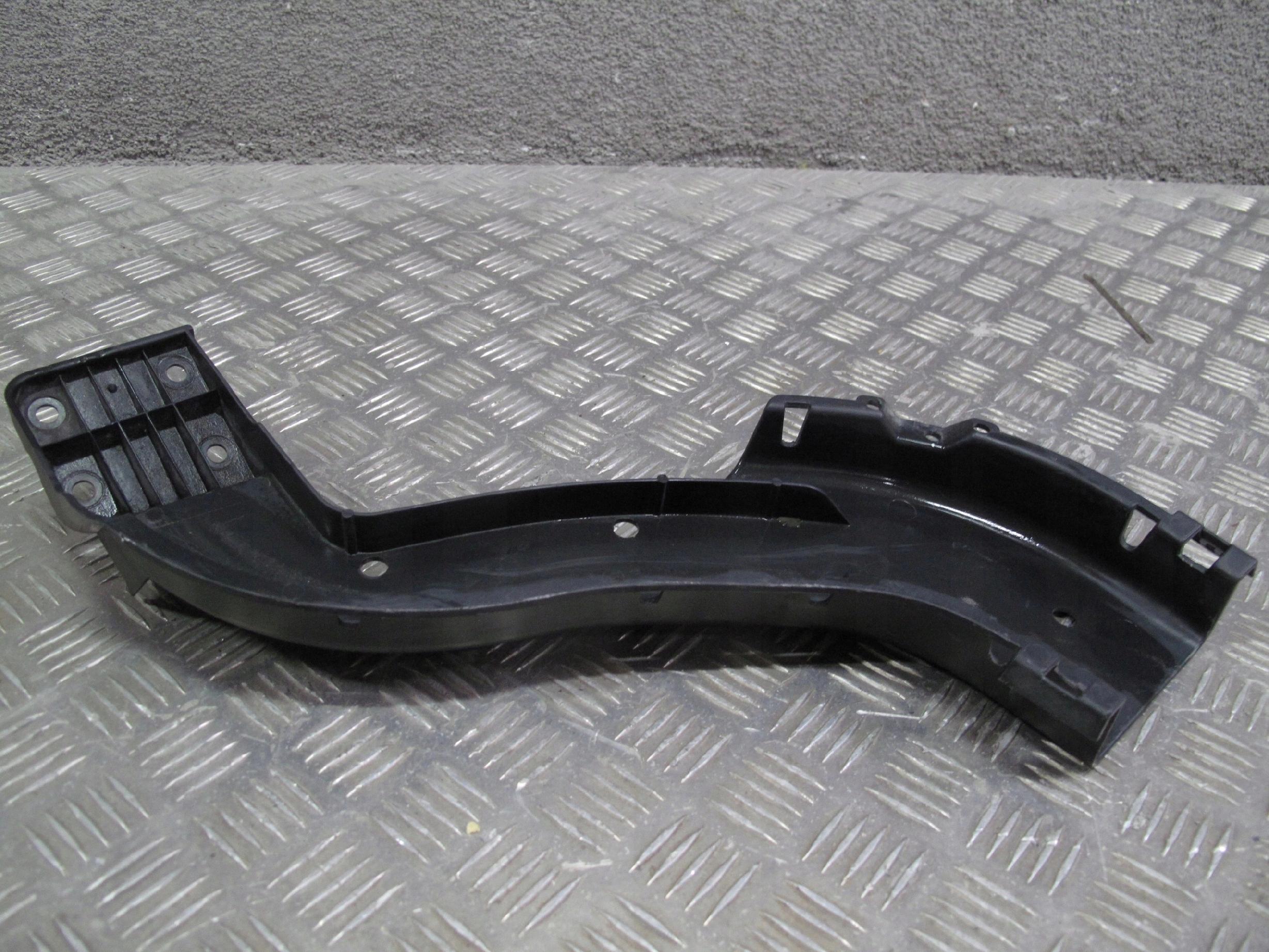 MOCOWANIE PRZEWODÓW ELEKTR KORYTKO SCANIA R S