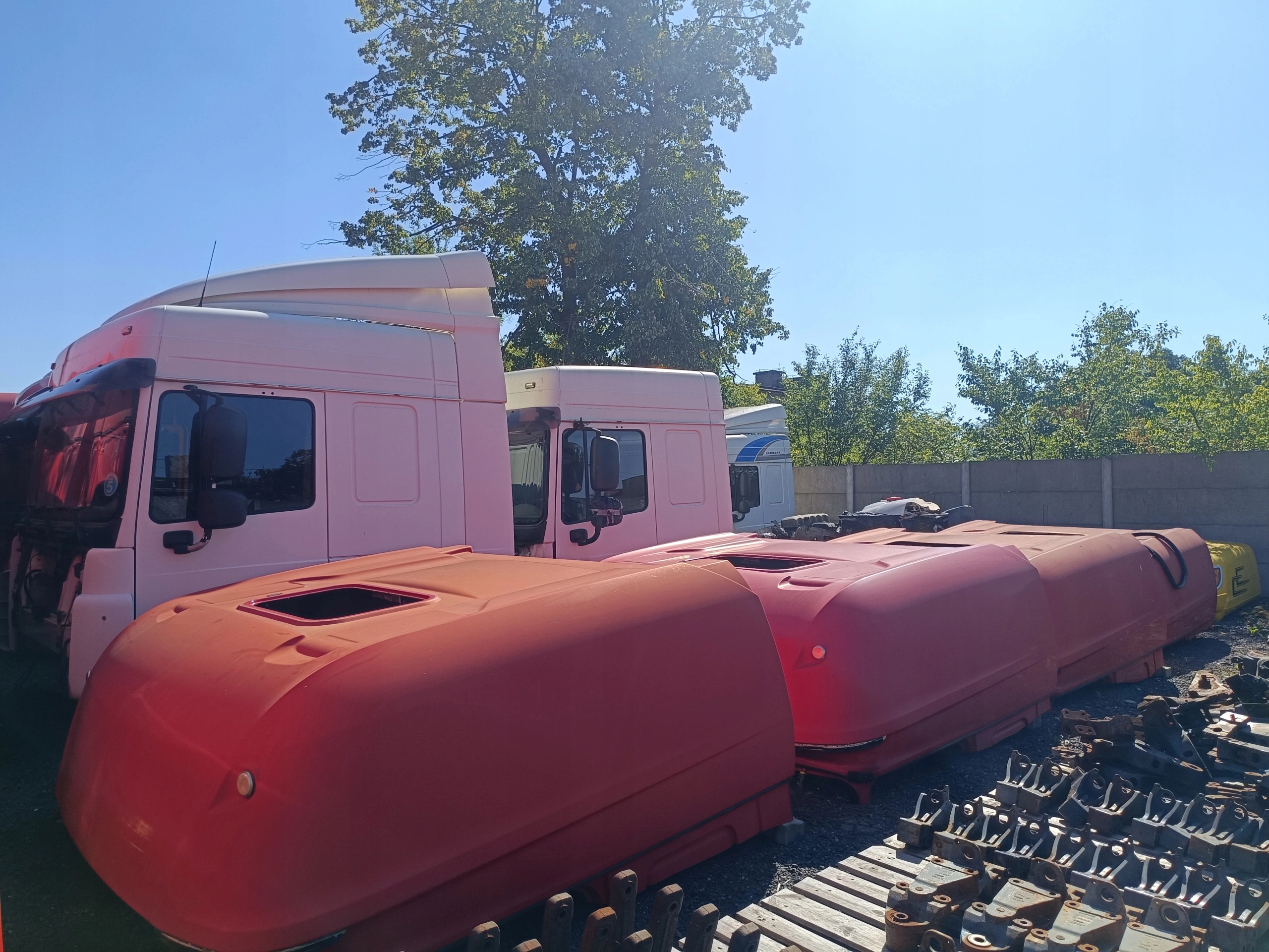 GLOB DACH ZBUDOWA DAF XF 105 SSC - obrazek 5