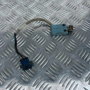 CZUJNIK KRAŃCÓWKA TEMPOMATU SCANIA 4