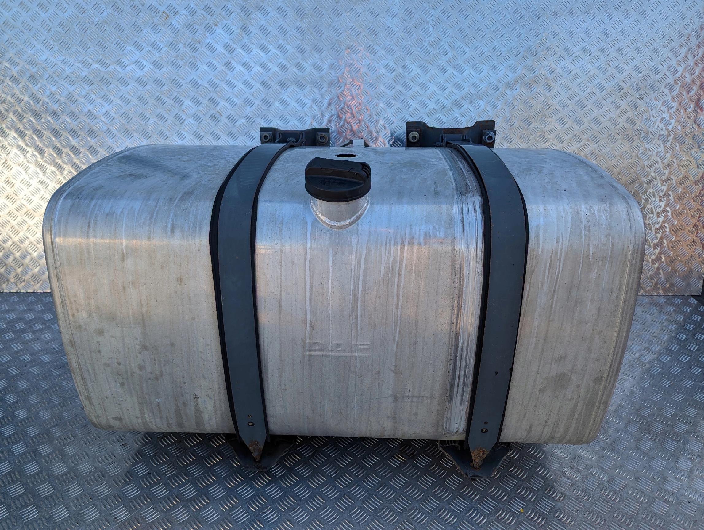 ZBIORNIK PALIWA 430 LITRÓW DAF XF 105 XF 106 - obrazek 2