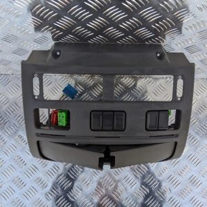 PANEL KOKPITU POPIELNICZKA UCHWYT NA KUBKI DAF XF