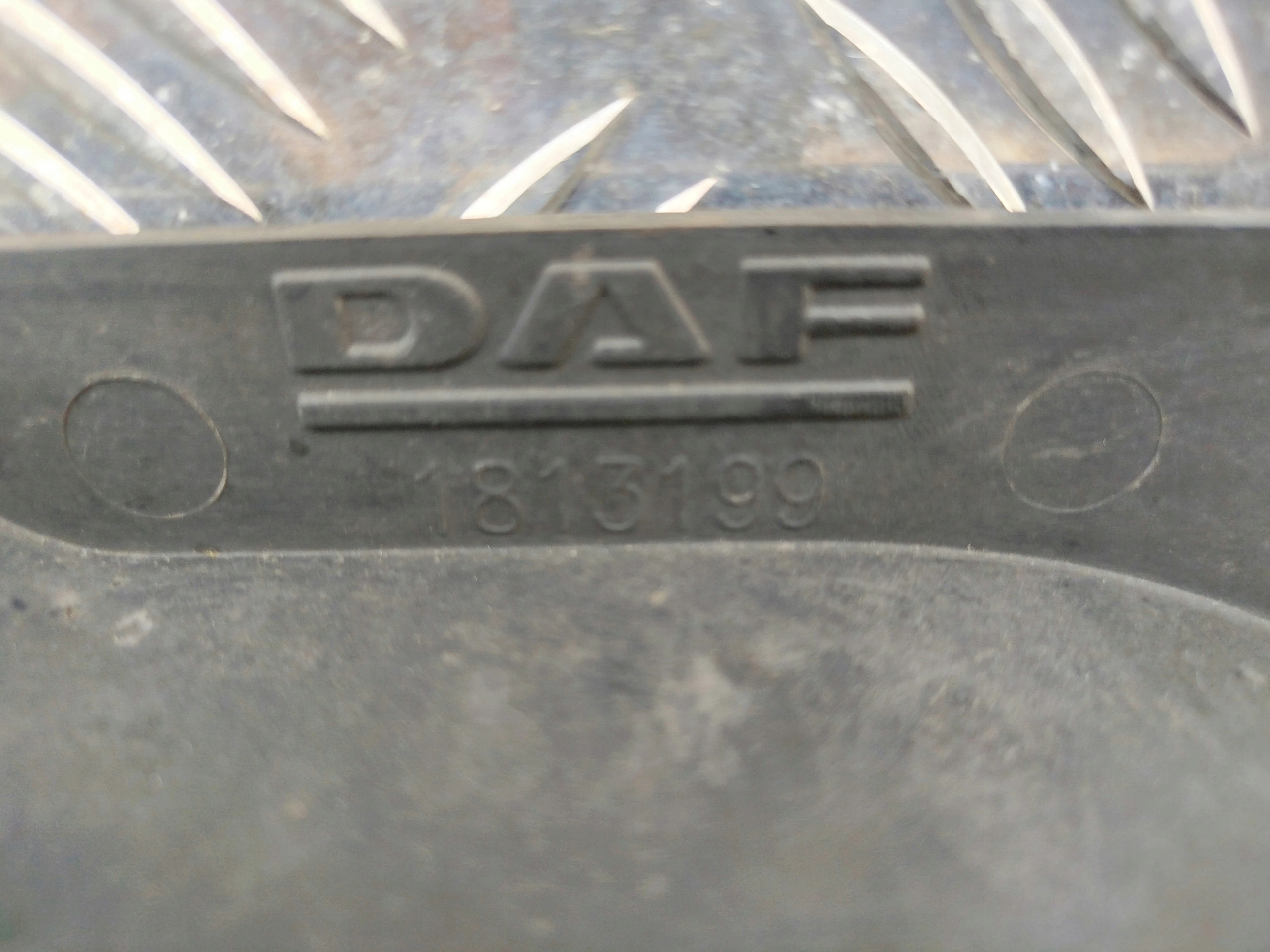 OBUDOWA TUNEL WENTYLATORA CHŁODNICY DAF XF 106 - obrazek 3