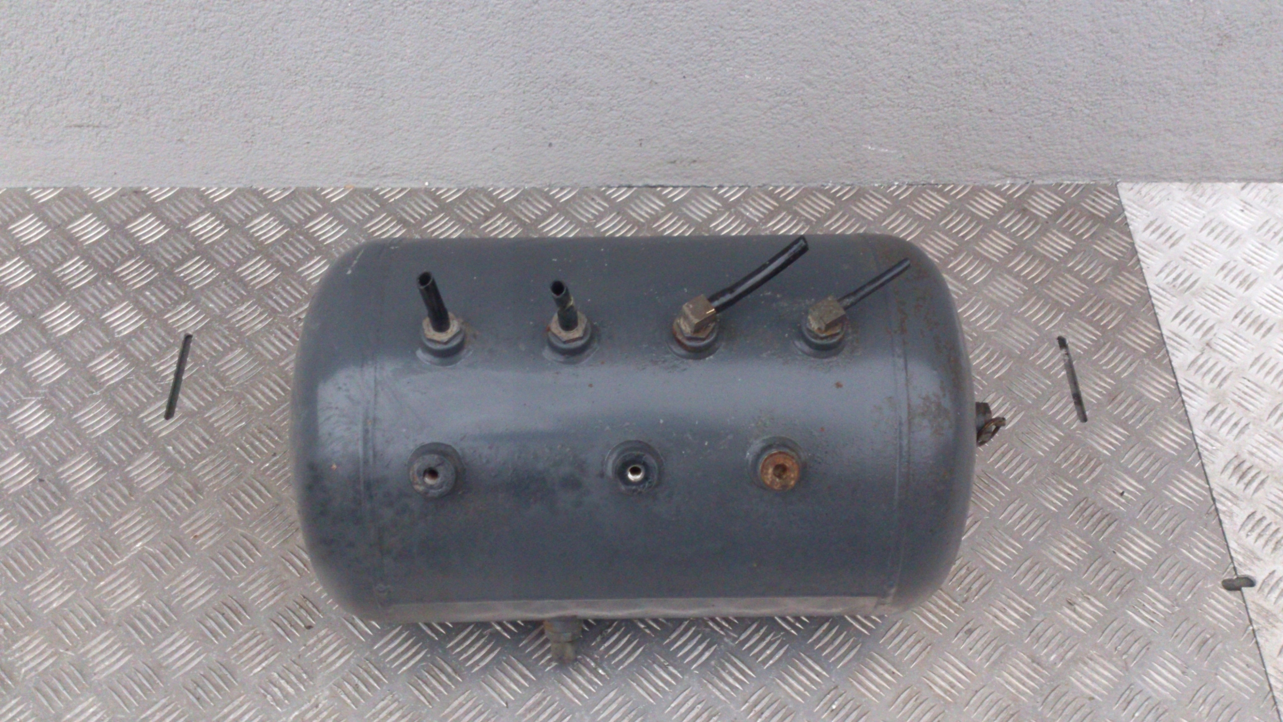 BUTLA ZBIORNIK POWIETRZA DAF XF 106 EURO 6 - obrazek 2