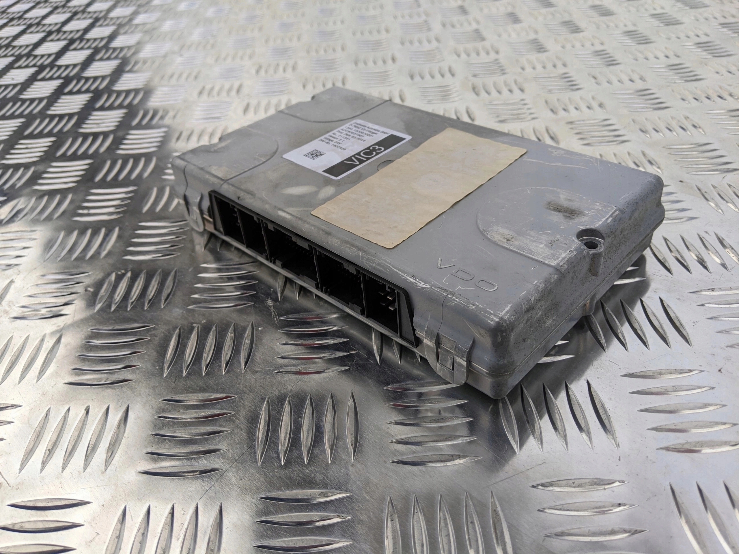 STEROWNIK KOMPUTER VIC 3 DAF XF 106 EURO 6 - obrazek 3