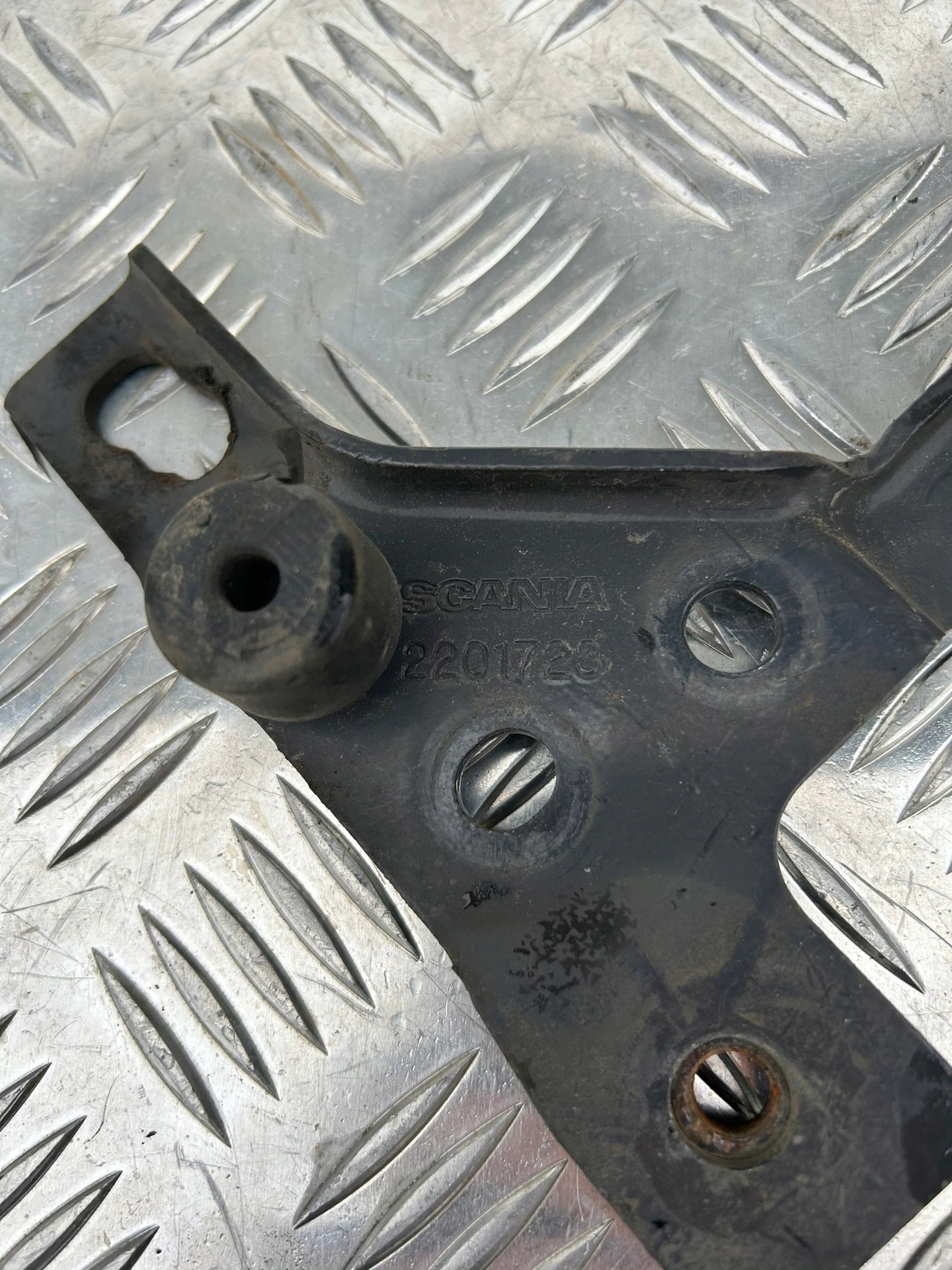 WSPORNIK UCHWYT MOCOWANIE SCANIA 2201723 - obrazek 2
