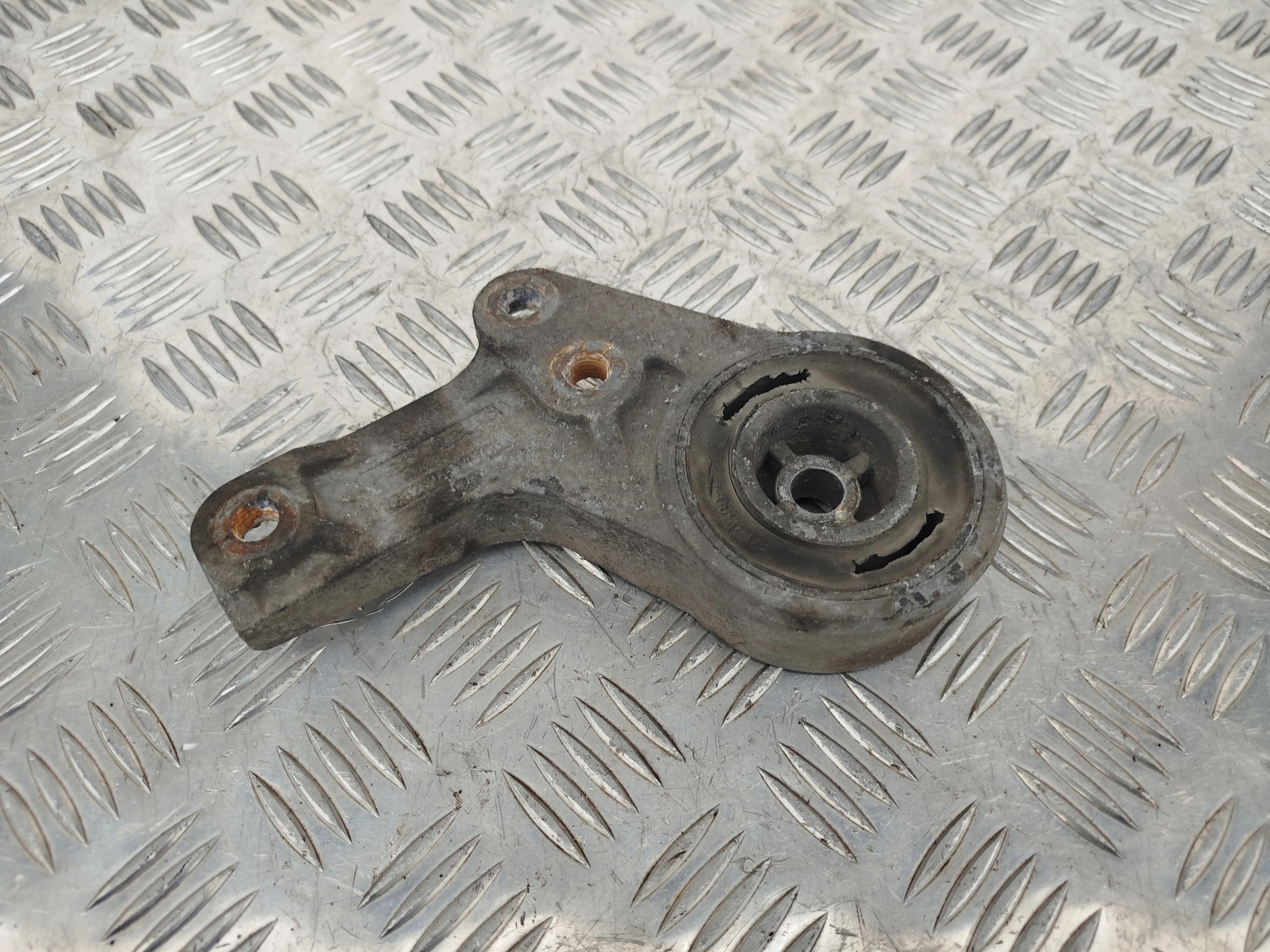 PODUSZKA CHŁODNICY INTERCOOLERA PRAWA SCANIA R HPI - obrazek 3