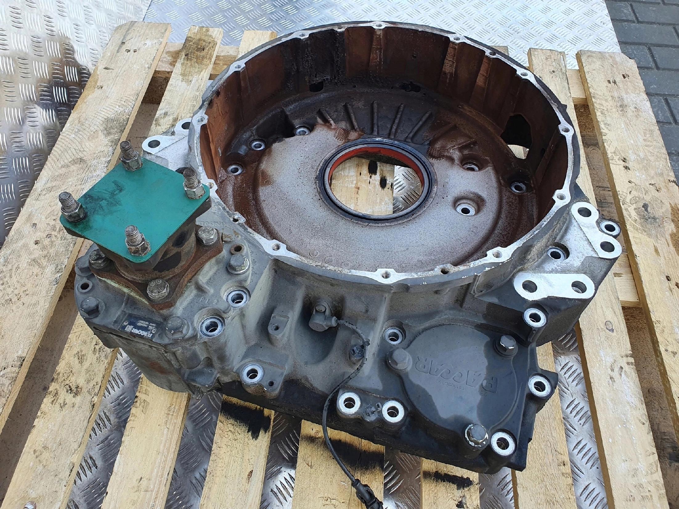 OBUDOWA KOŁA ZAMACHOWEGO Z PRZYSTAWKĄ DAF CF AUTOB - obrazek 2