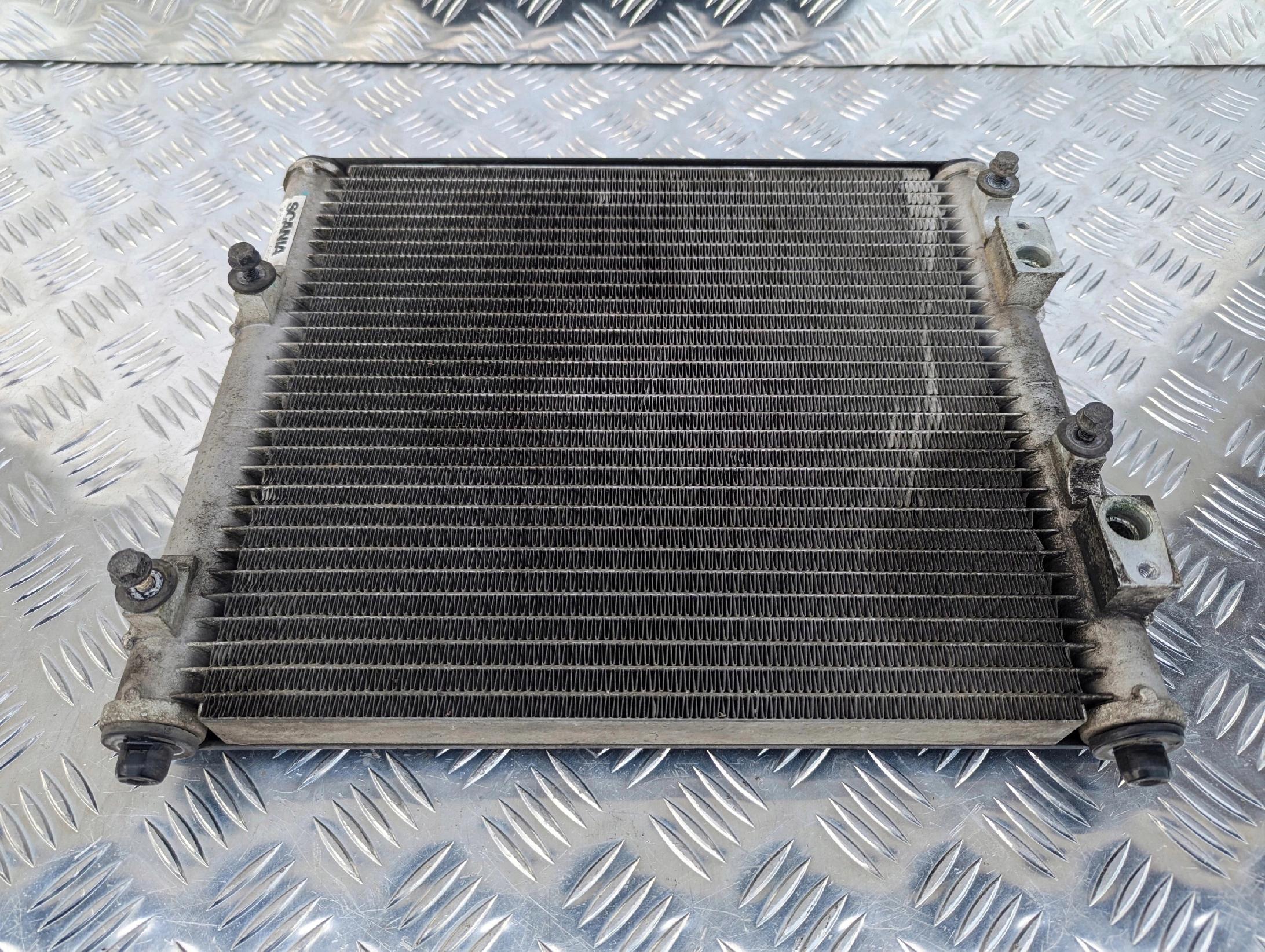 CHŁODNICA KLIMATYZACJI POSTOJOWEJ SCANIA NTG