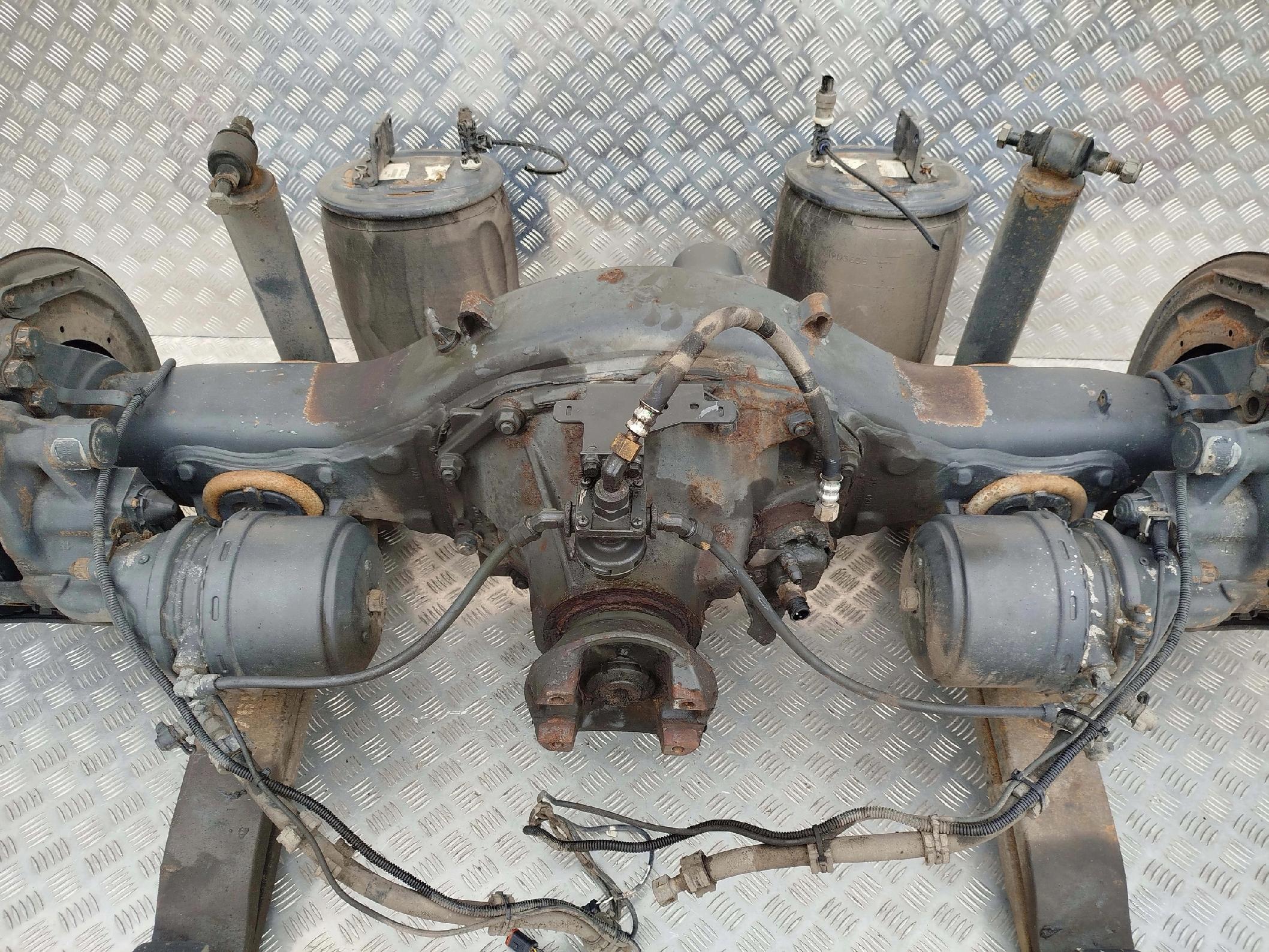 WKŁAD MOSTU SCANIA 3.96 RP 835