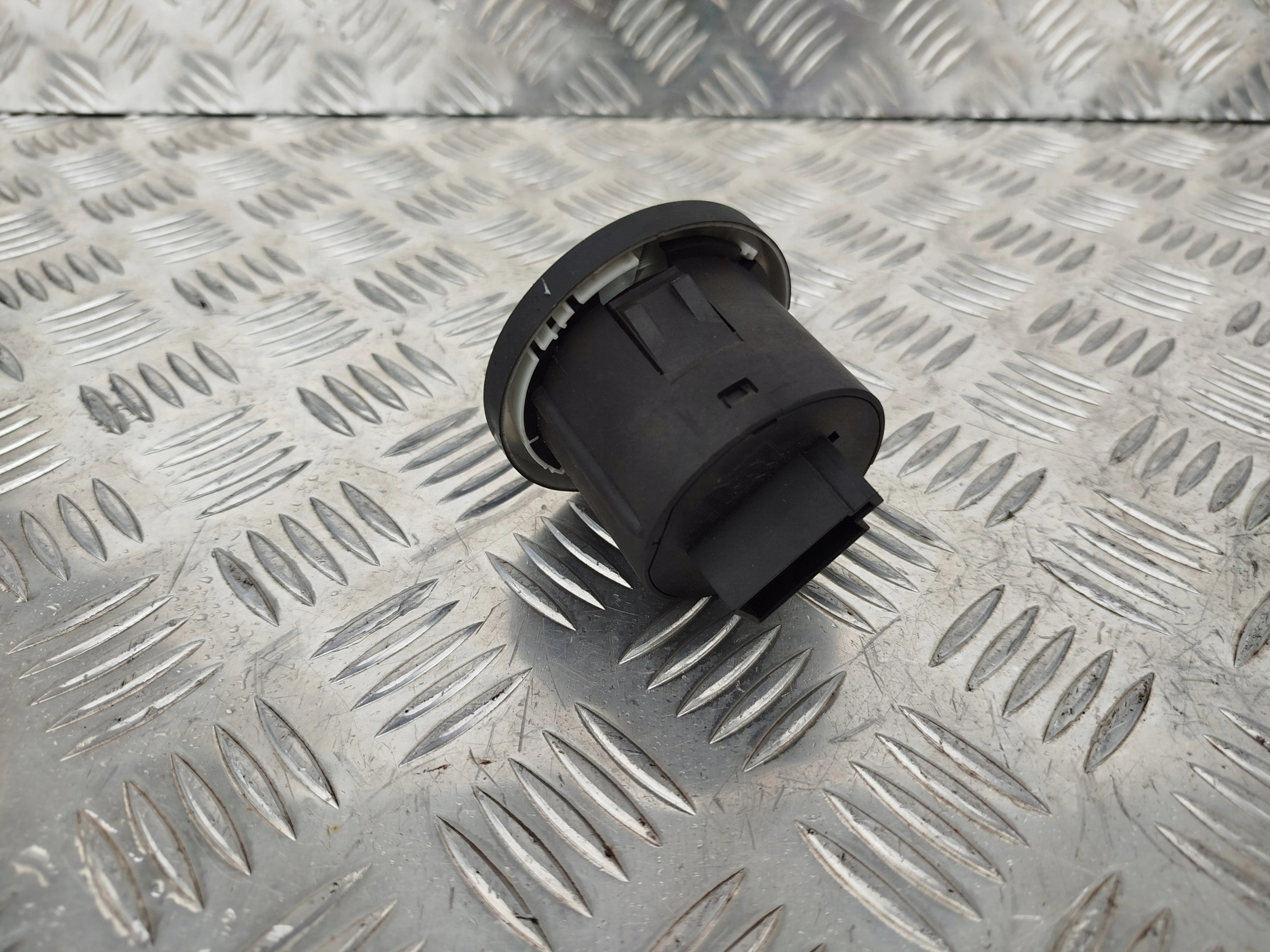 PRZEŁĄCZNIK BIEGÓW W AUTOMACIE DAF XF 106 - obrazek 3