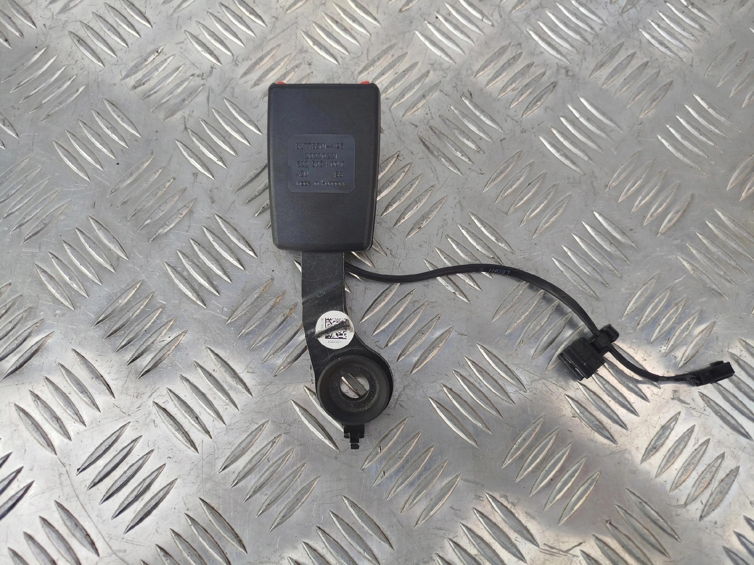 GNIAZDO PASA FOTELA RECARO SCANIA NTG - obrazek 3