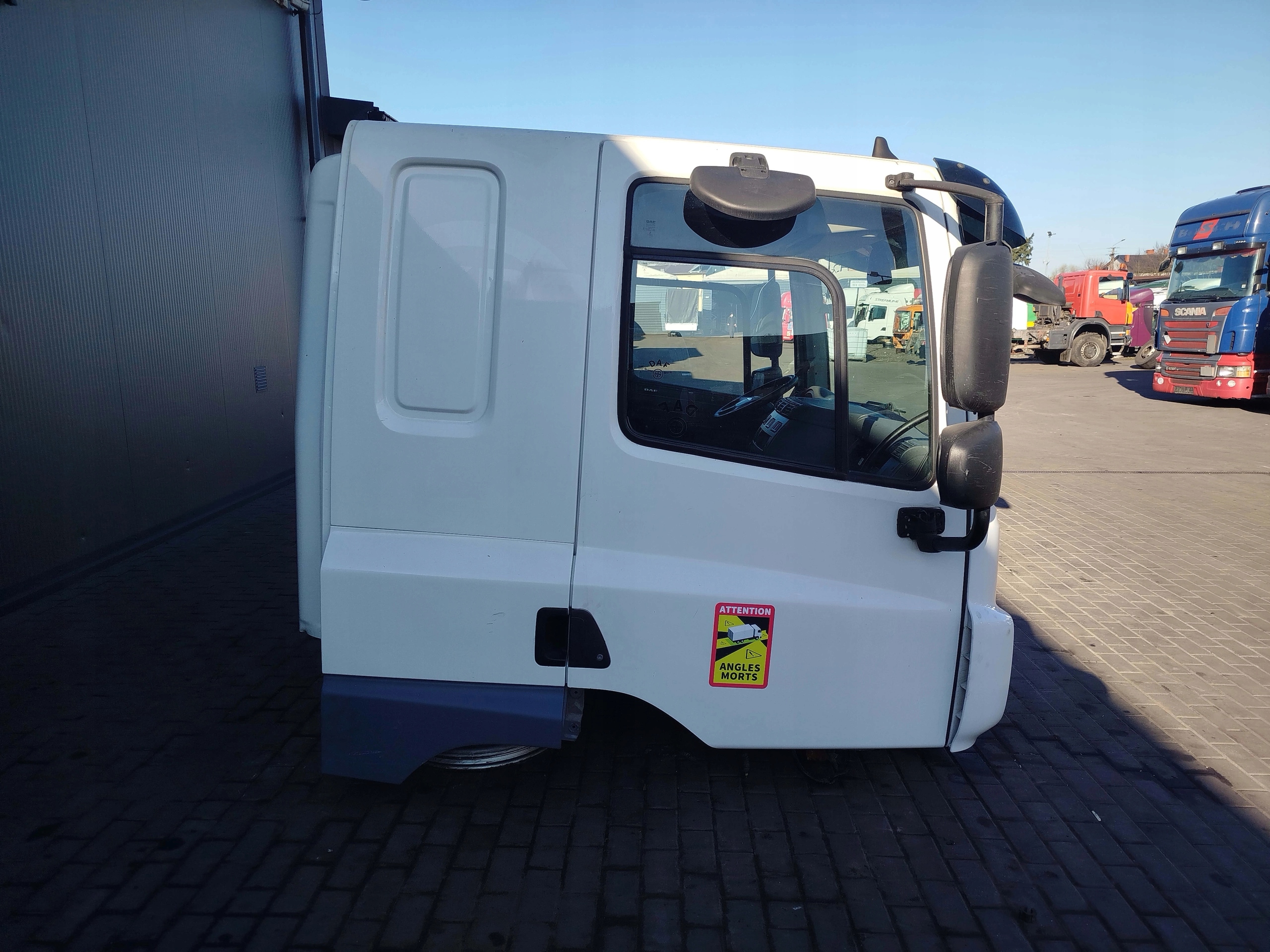 KABINA DAF CF 106 - obrazek 3