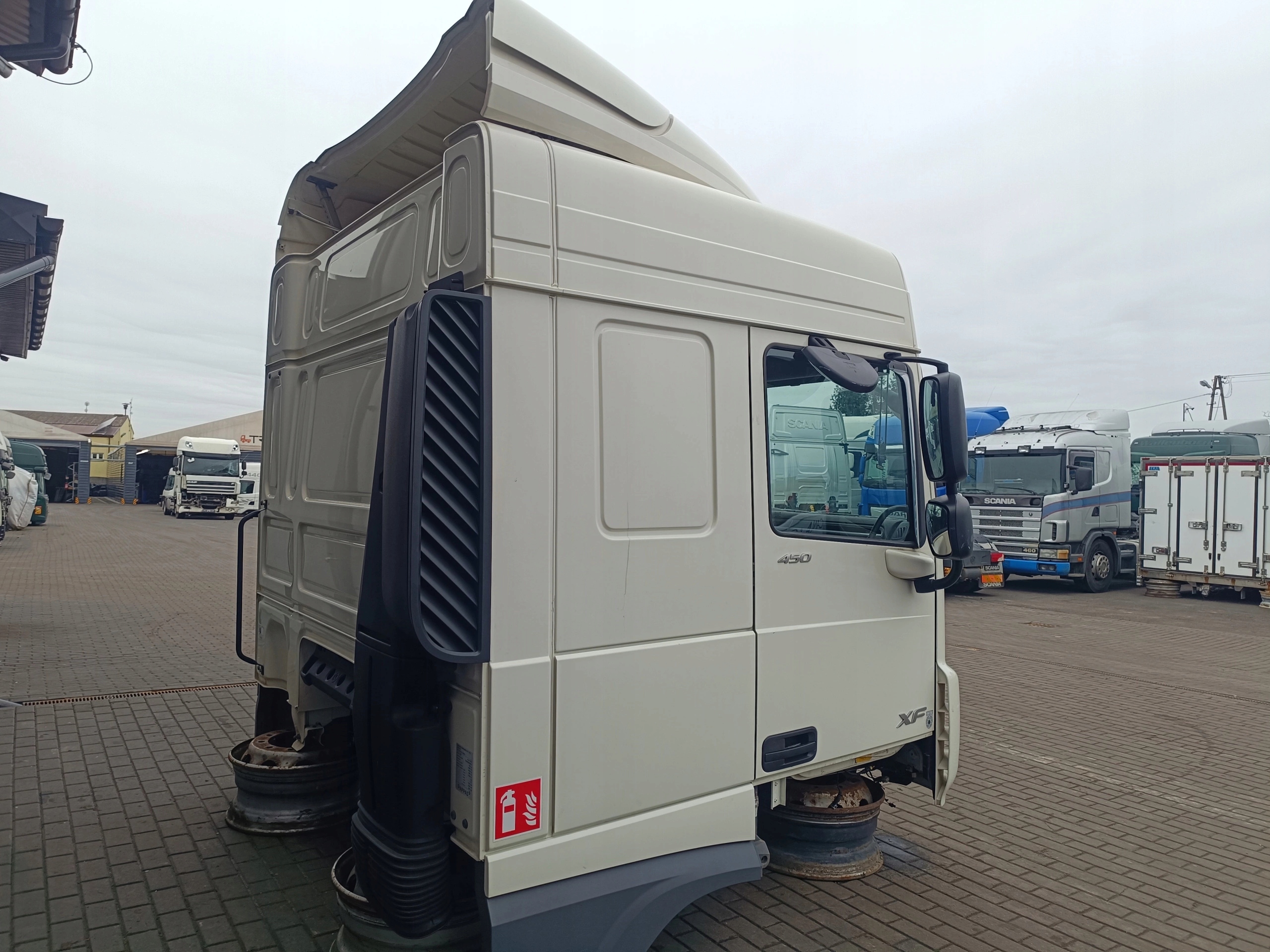KABINA DAF XF 106 480 SC SPACE CAB LIFT - obrazek 4