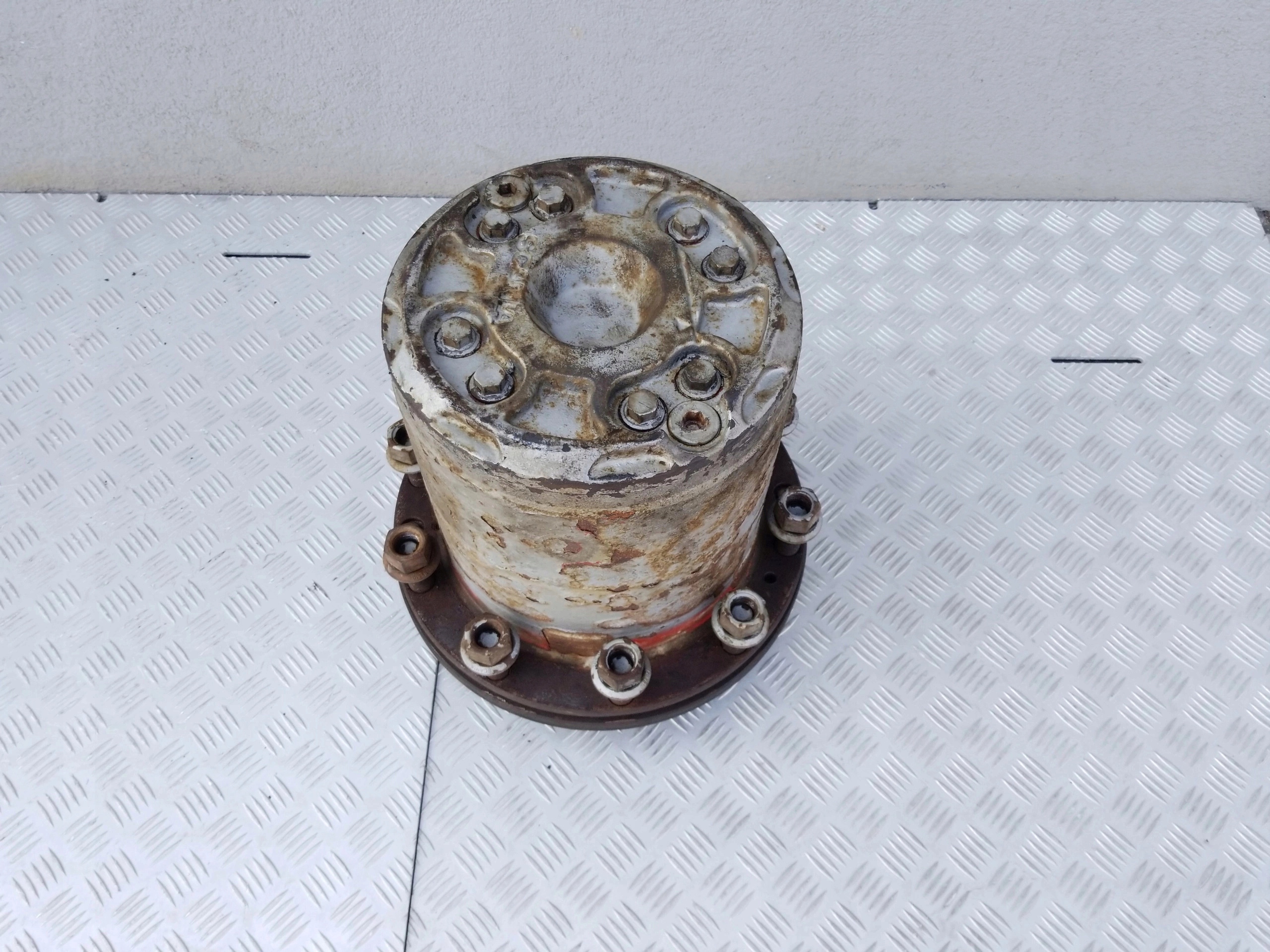 ZWOLNICA SCANIA 4 RP 832 - obrazek 3