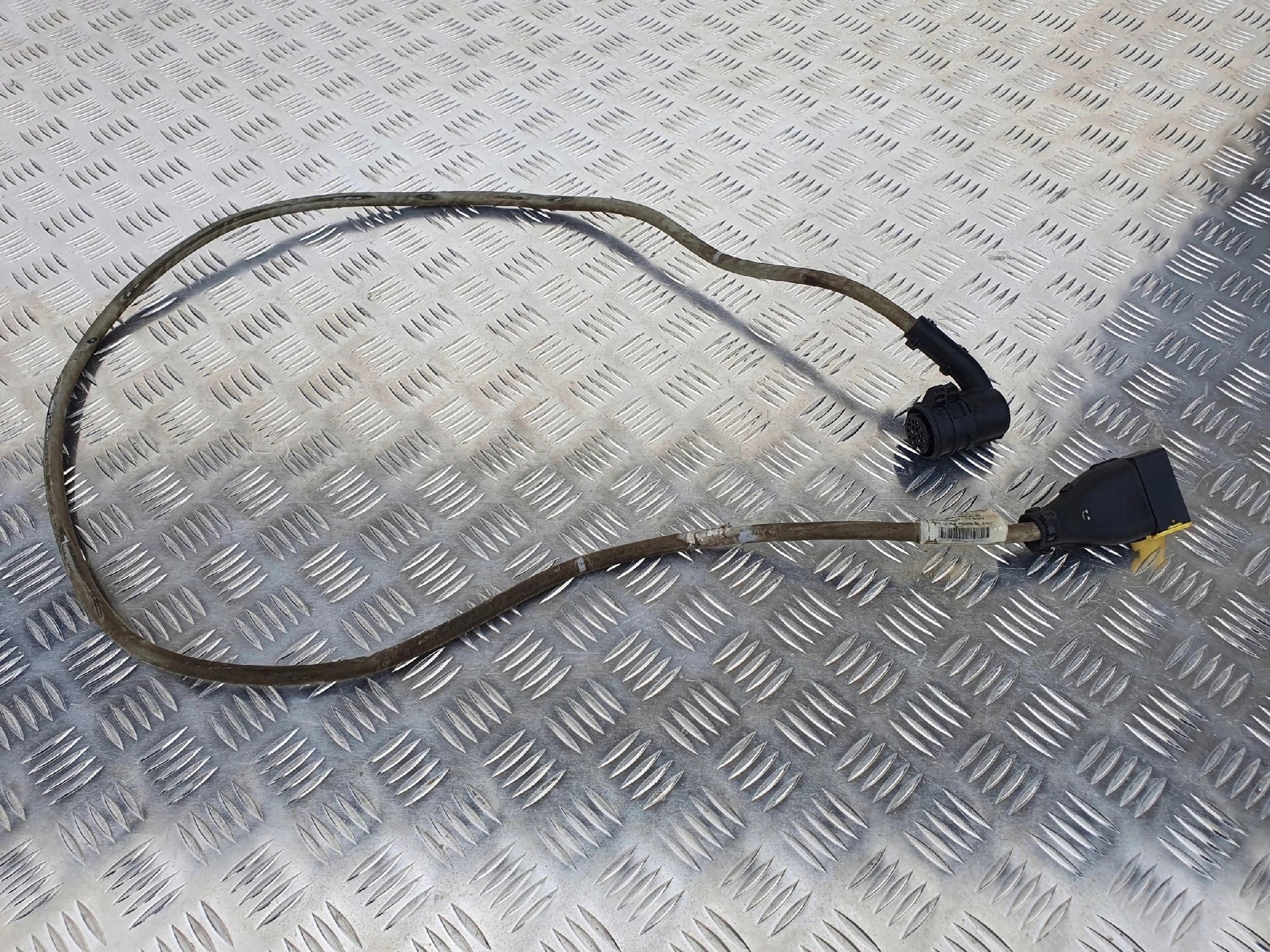 WIĄZKA INSTALACJA WYBIERAKA SKRZYNI DAF XF 106 - obrazek 2