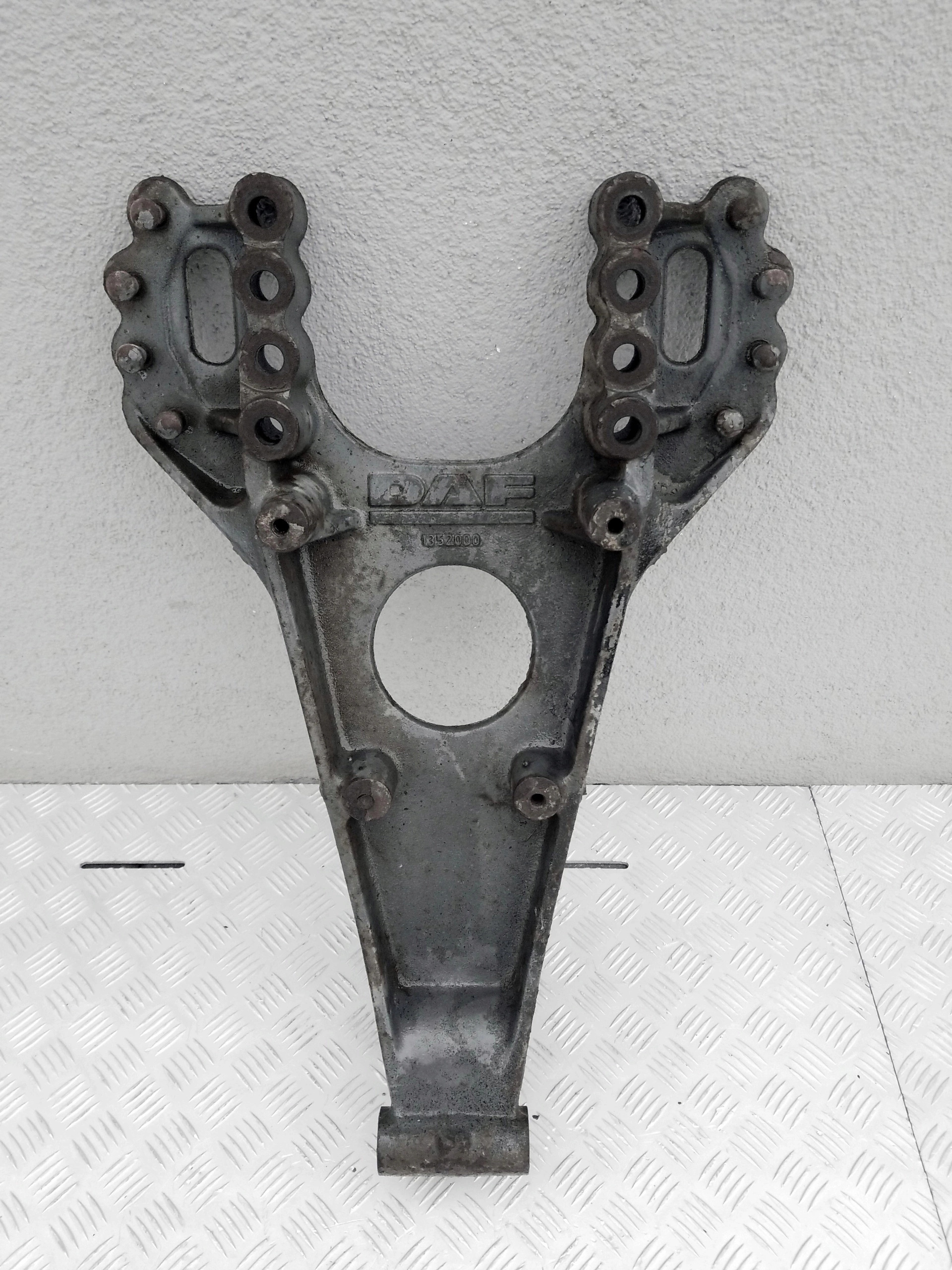 MOCOWANIE WSPORNIK DRĄŻKA DAF XF 105 - obrazek 4