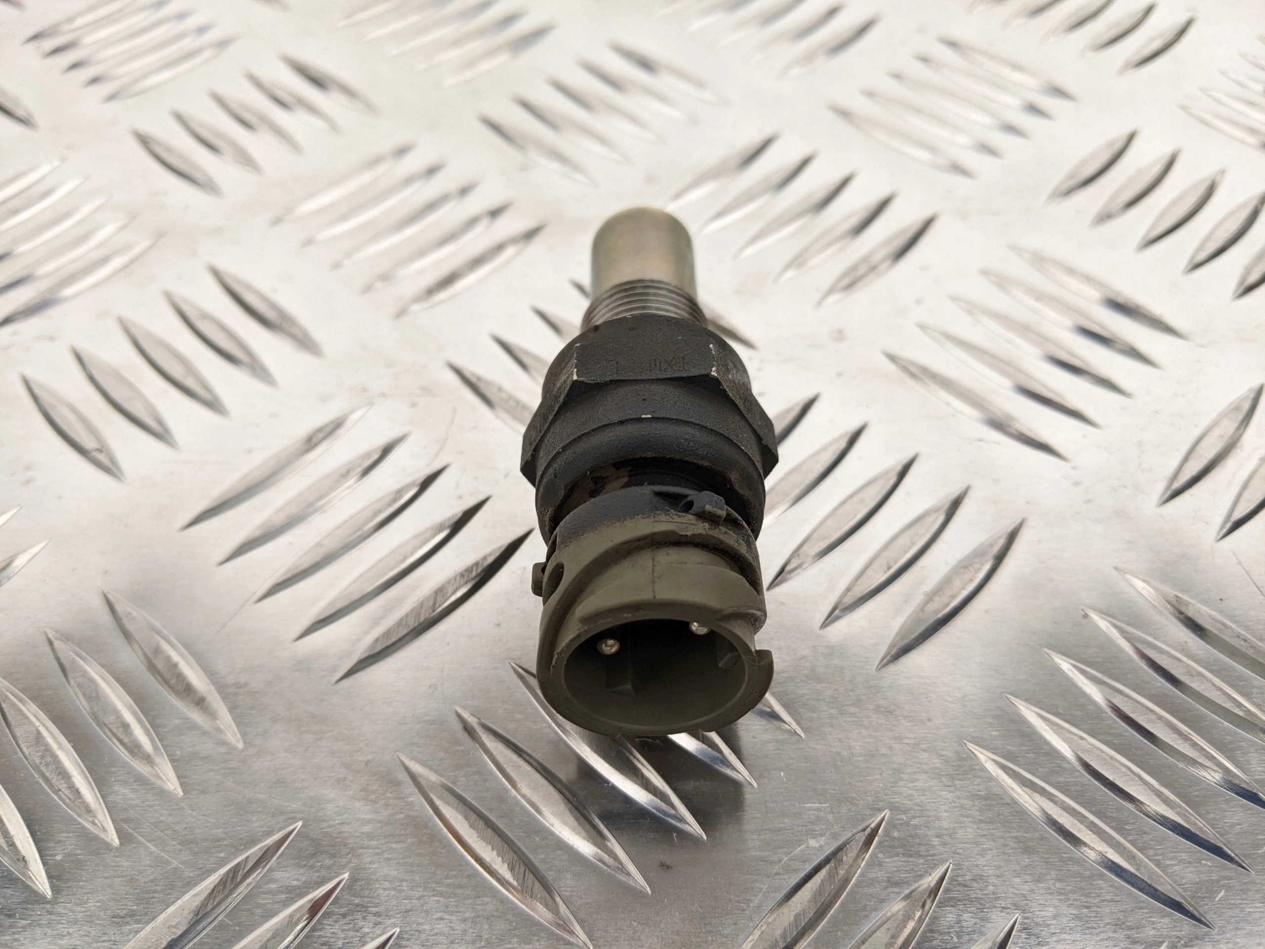 CZUJNIK PRĘDKOŚCI SKRZYNI SCANIA GRS 900 890