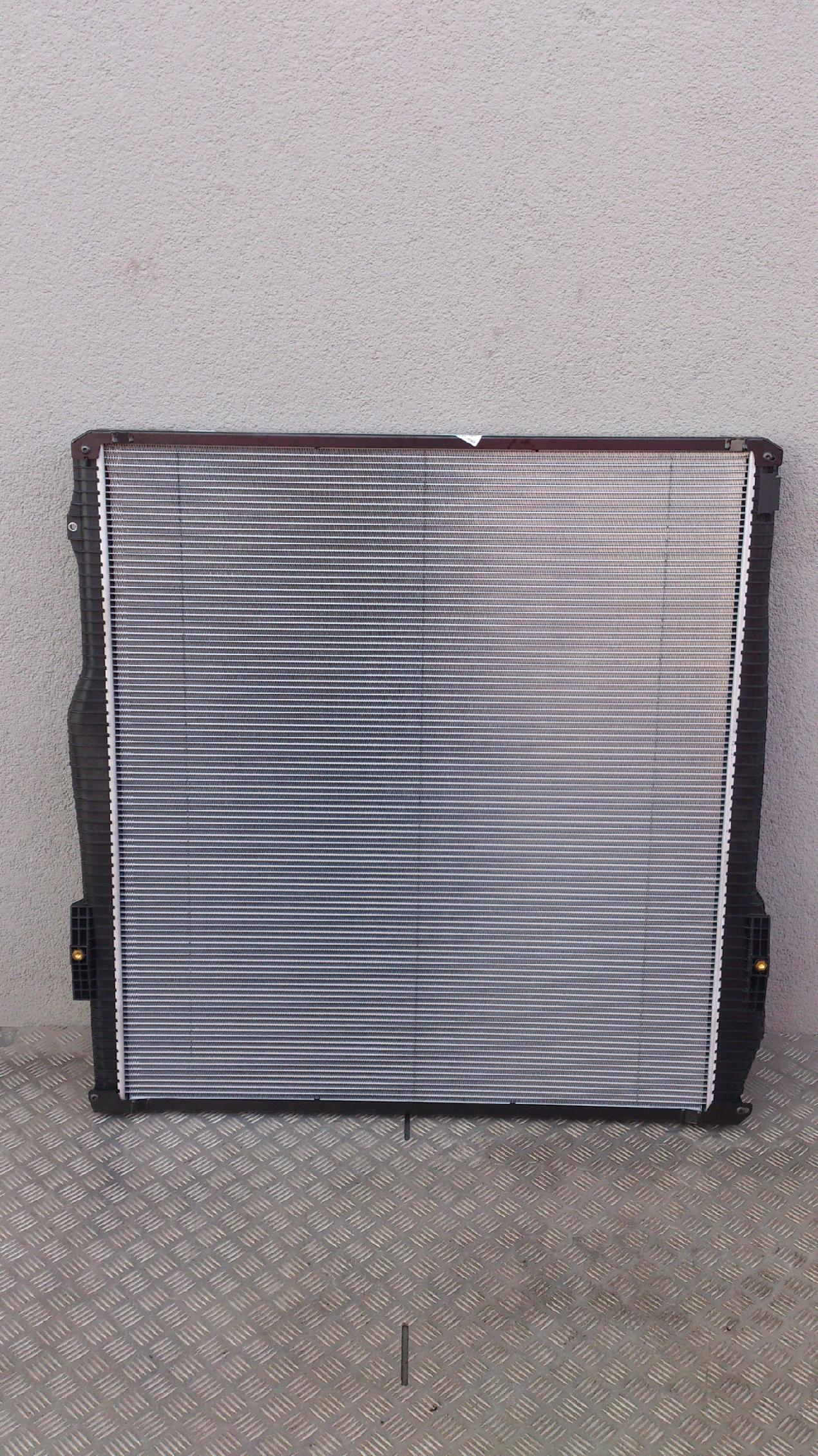 CHŁODNICA WODY CIECZY SCANIA XPI NOWY ZAMIENNIK - obrazek 4