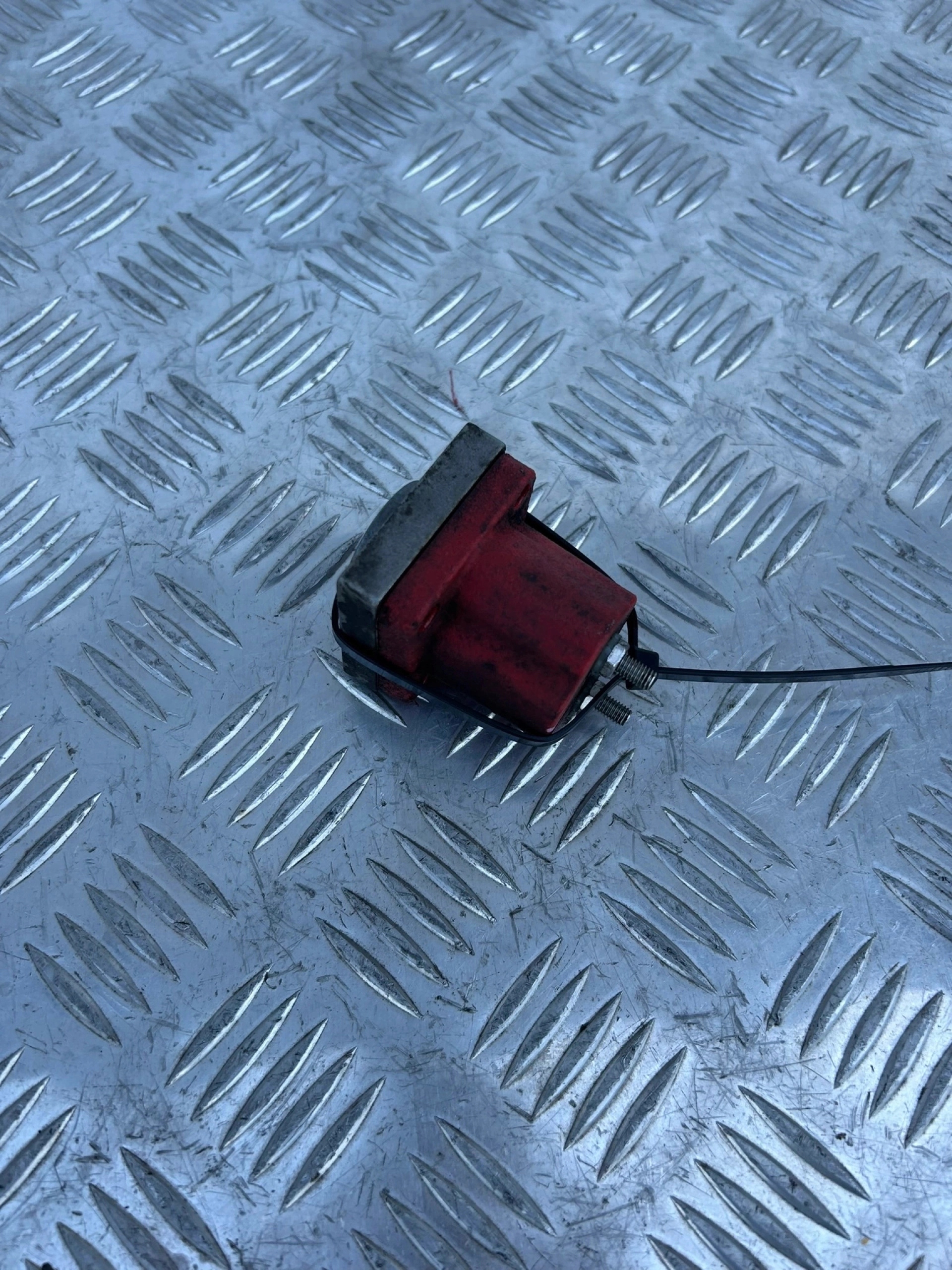 ZAWÓR PALIWA SCANIA 4 - obrazek 2