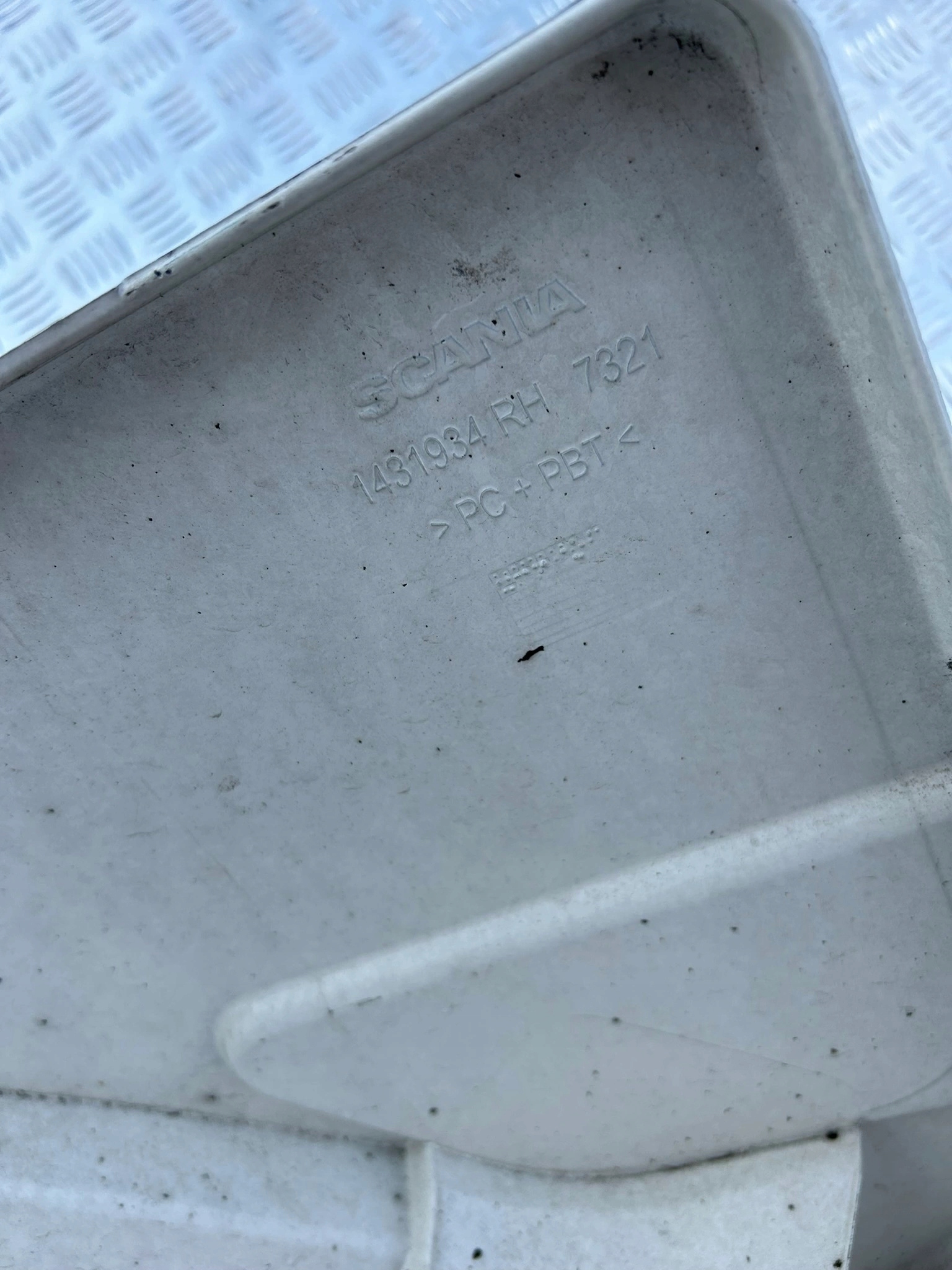 OSŁONA BŁOTNIKA KABINY SCANIA R - obrazek 6