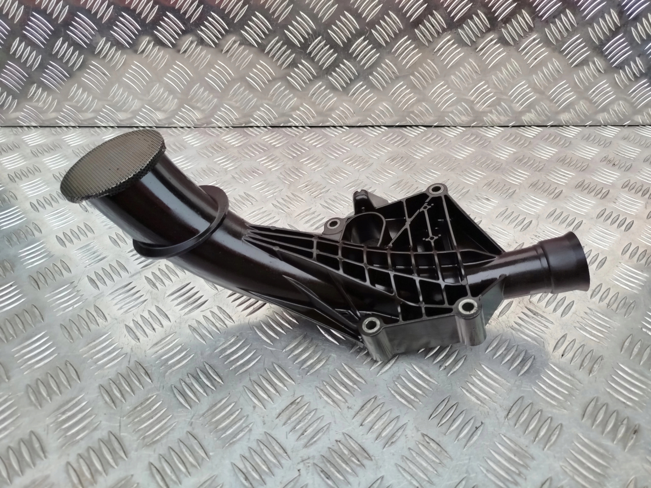 SMOK OLEJU SCANIA V8 EURO 6