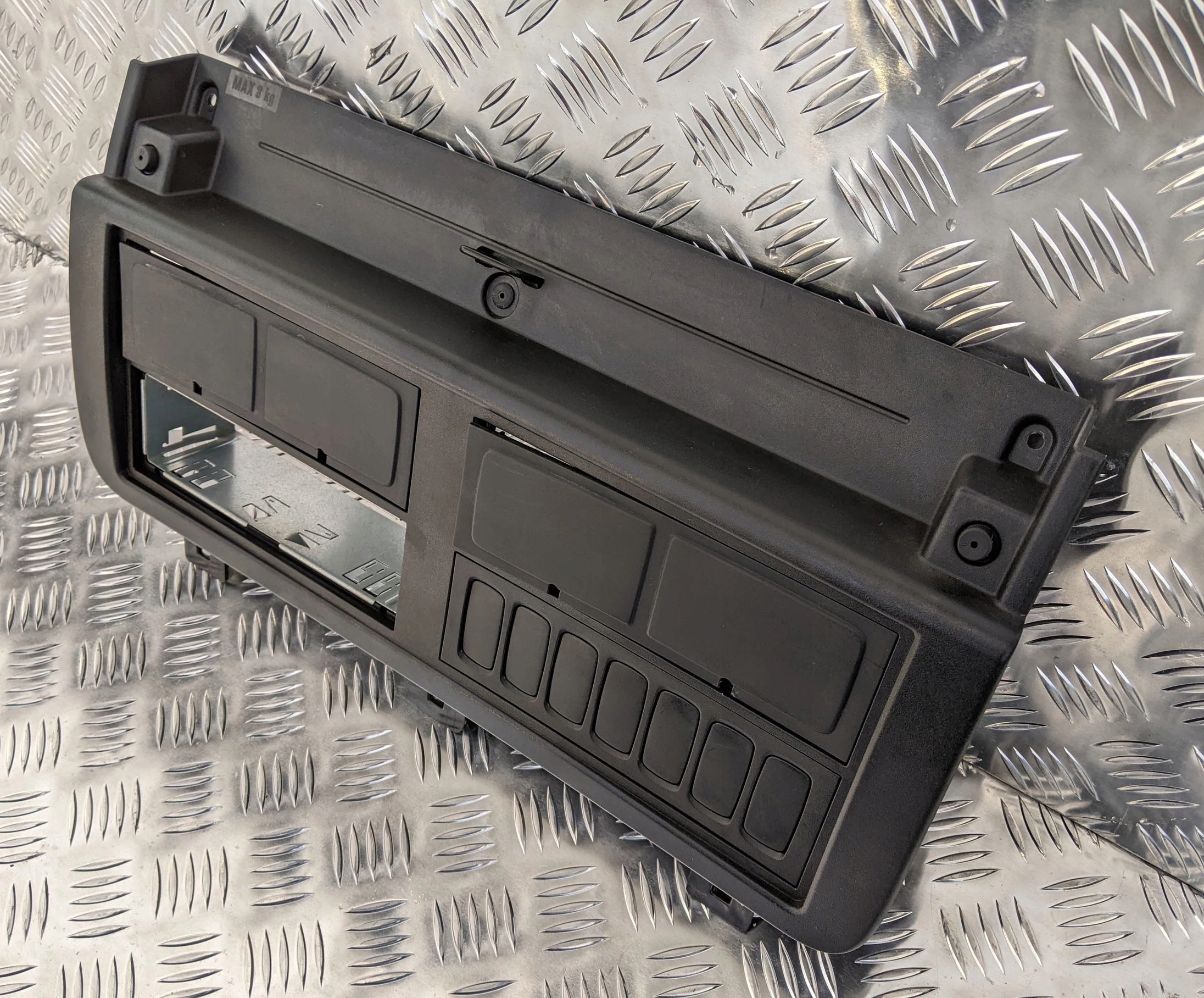 PANEL KOKPITU RAMKA SCANIA R - obrazek 3