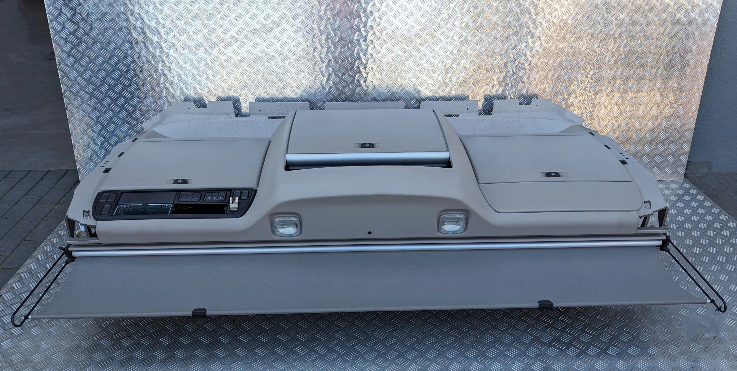 KOKPIT GÓRNY PÓŁKA DAF XF 106 LIFT - obrazek 5