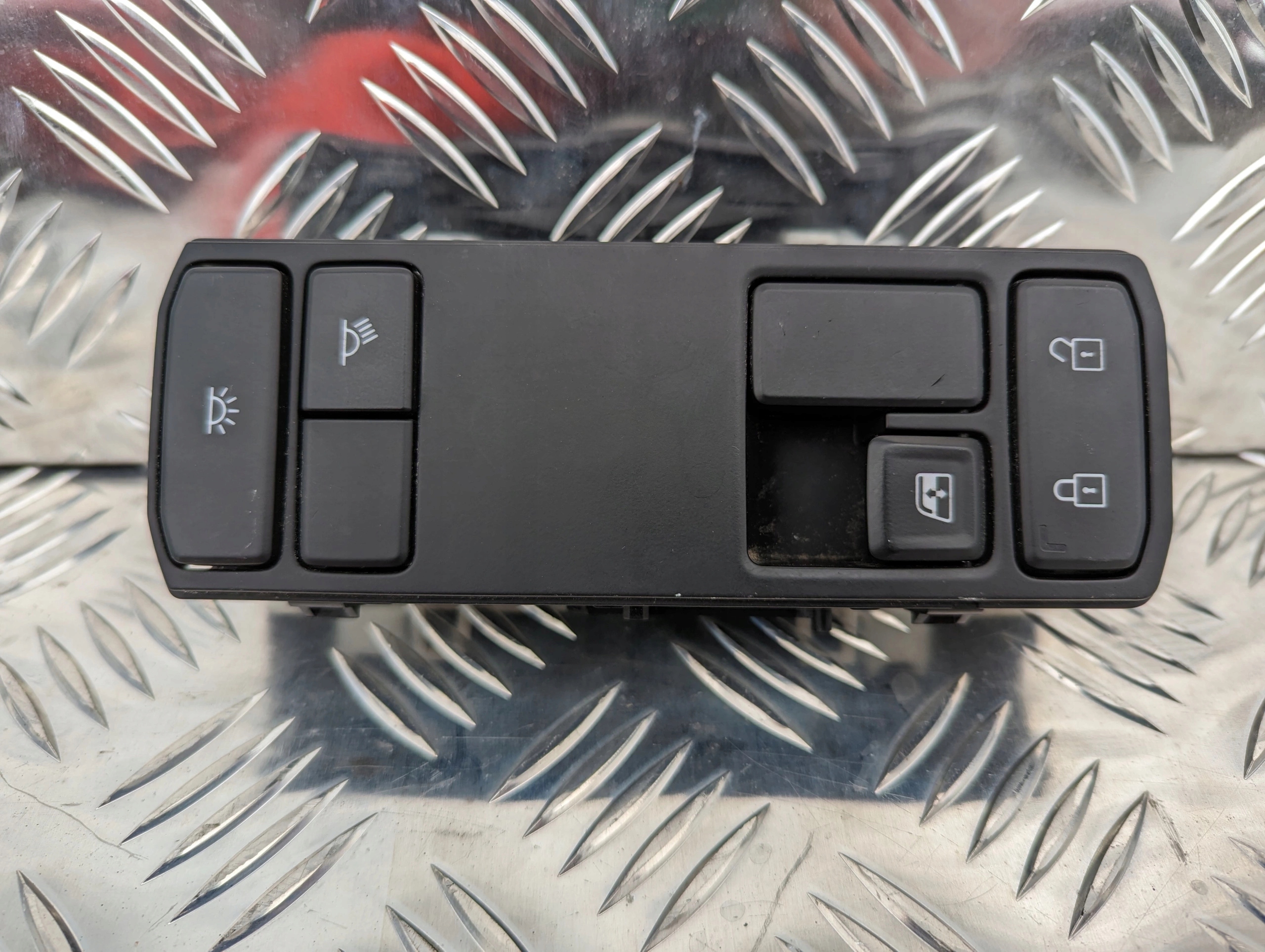 PANEL STEROWANIA SZYB SCANIA NTG - obrazek 2