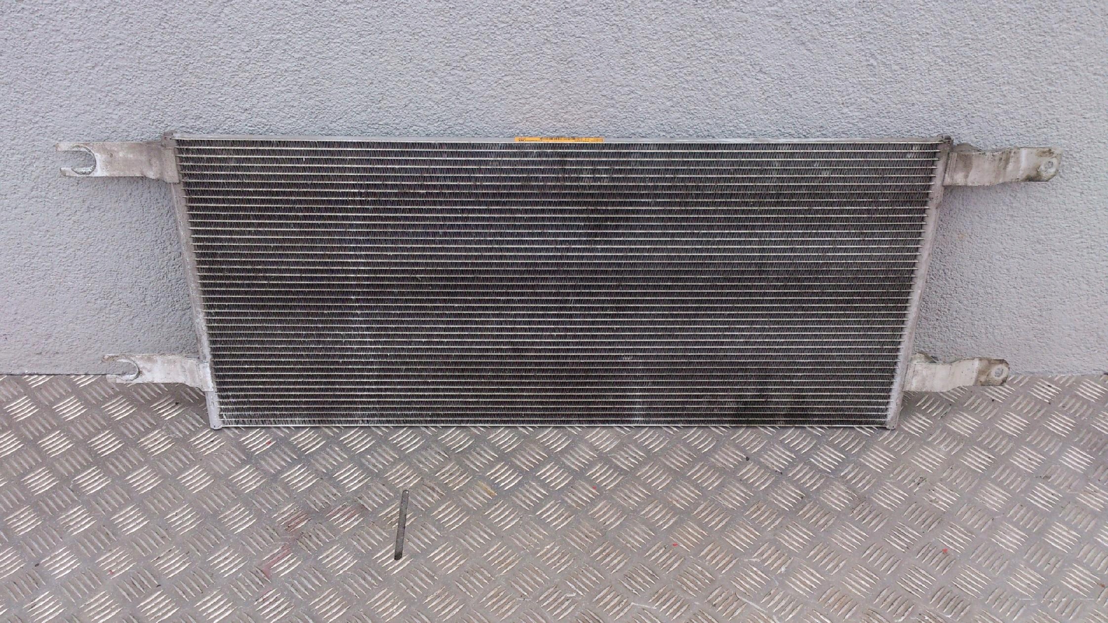 CHŁODNICA KLIMATYZACJI SKRAPLACZ SCANIA R S