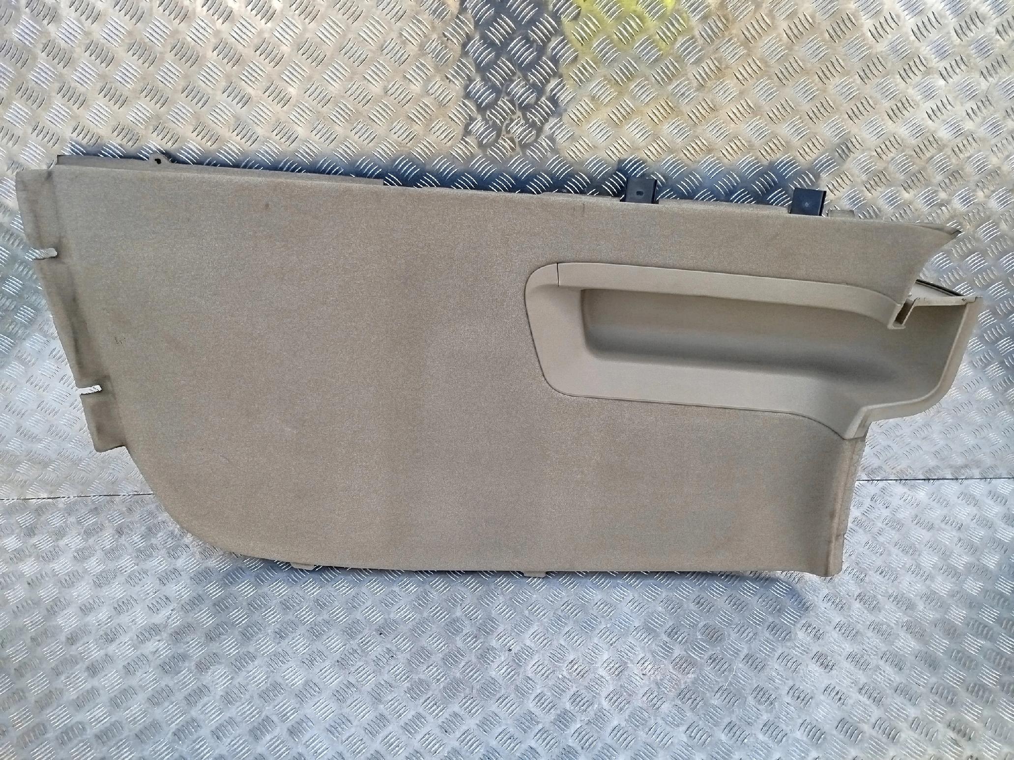 TAPICERKA GLOBU PRAWA SCANIA TOPLINE - obrazek 3