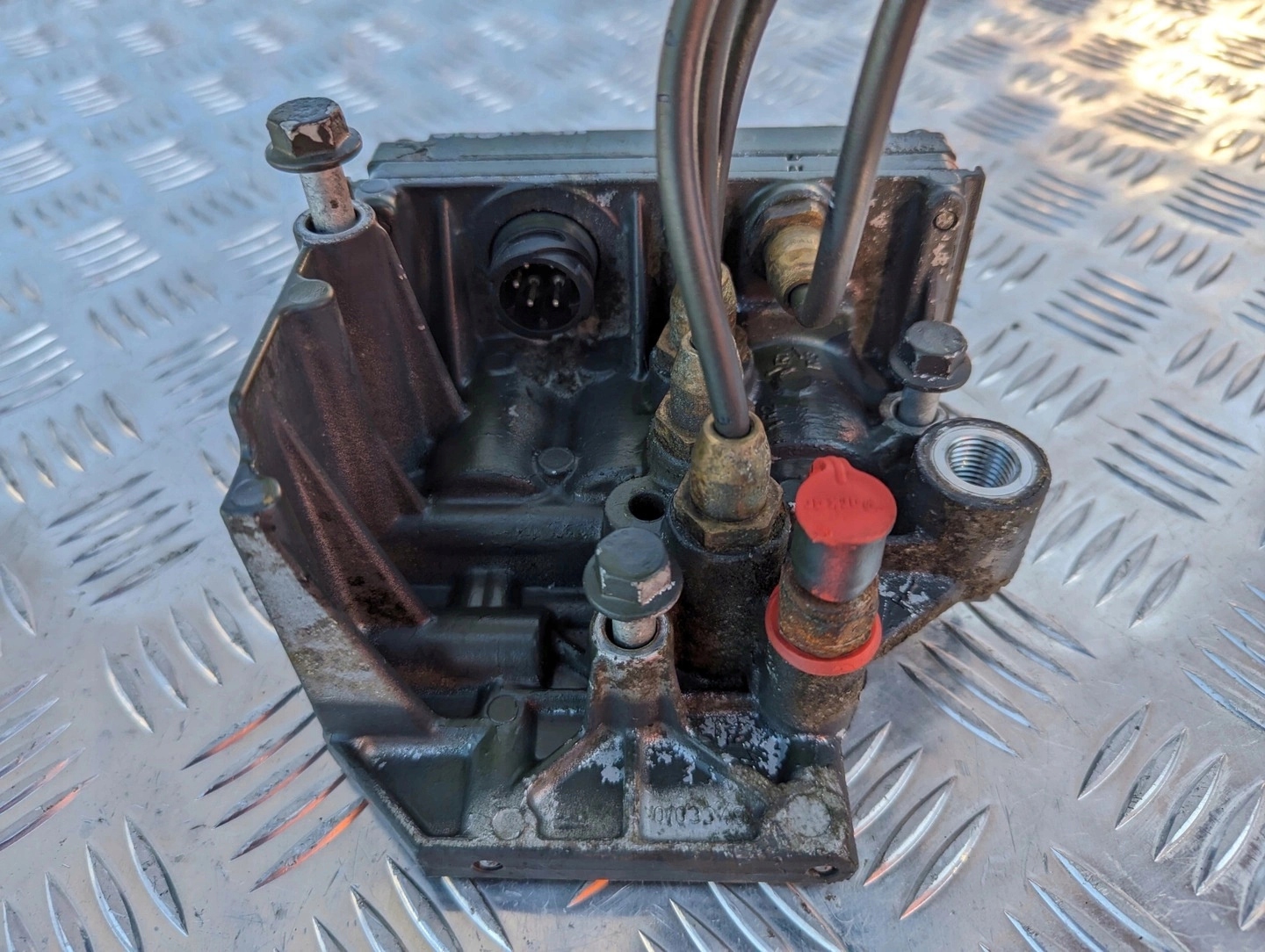 ZAWÓR RETARDERA SCANIA NTG - obrazek 4